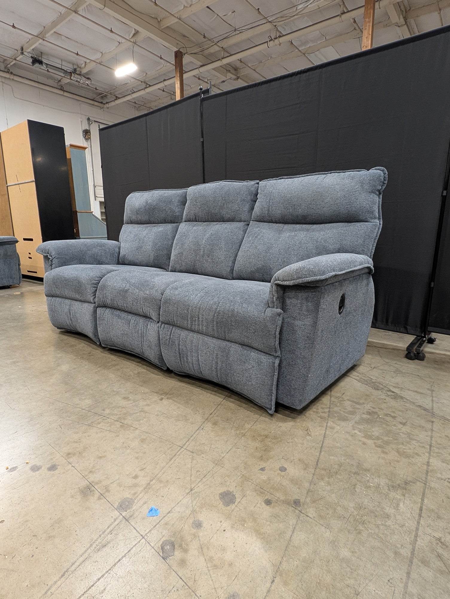 Contemporary Heathered Grey Three-Seater Reclining Sofa