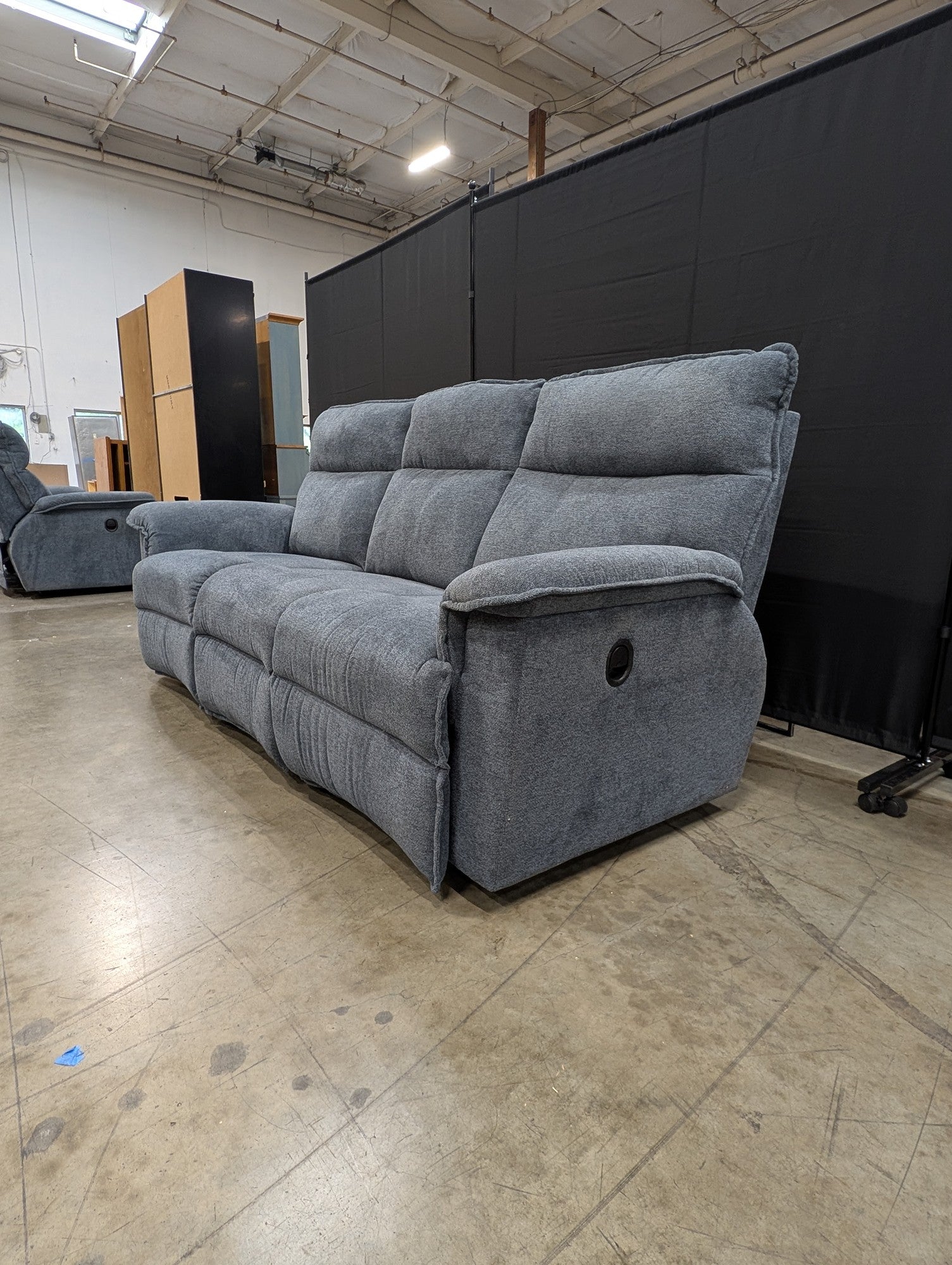 Contemporary Heathered Grey Three-Seater Reclining Sofa