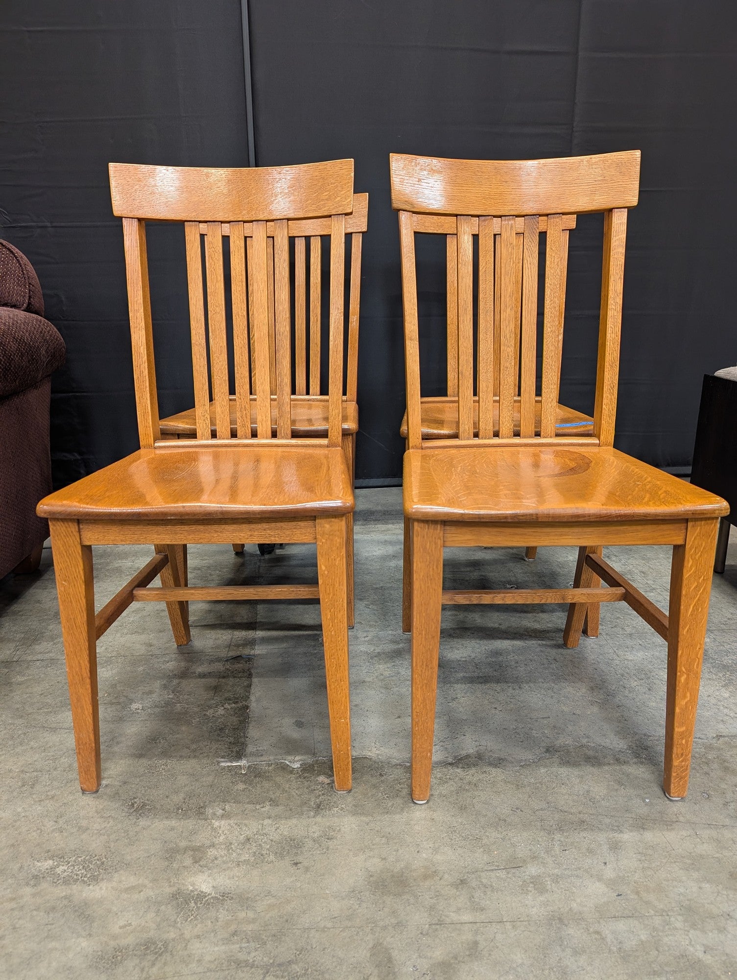 Set of Four Slat Back Dining Chairs in Oak Wood