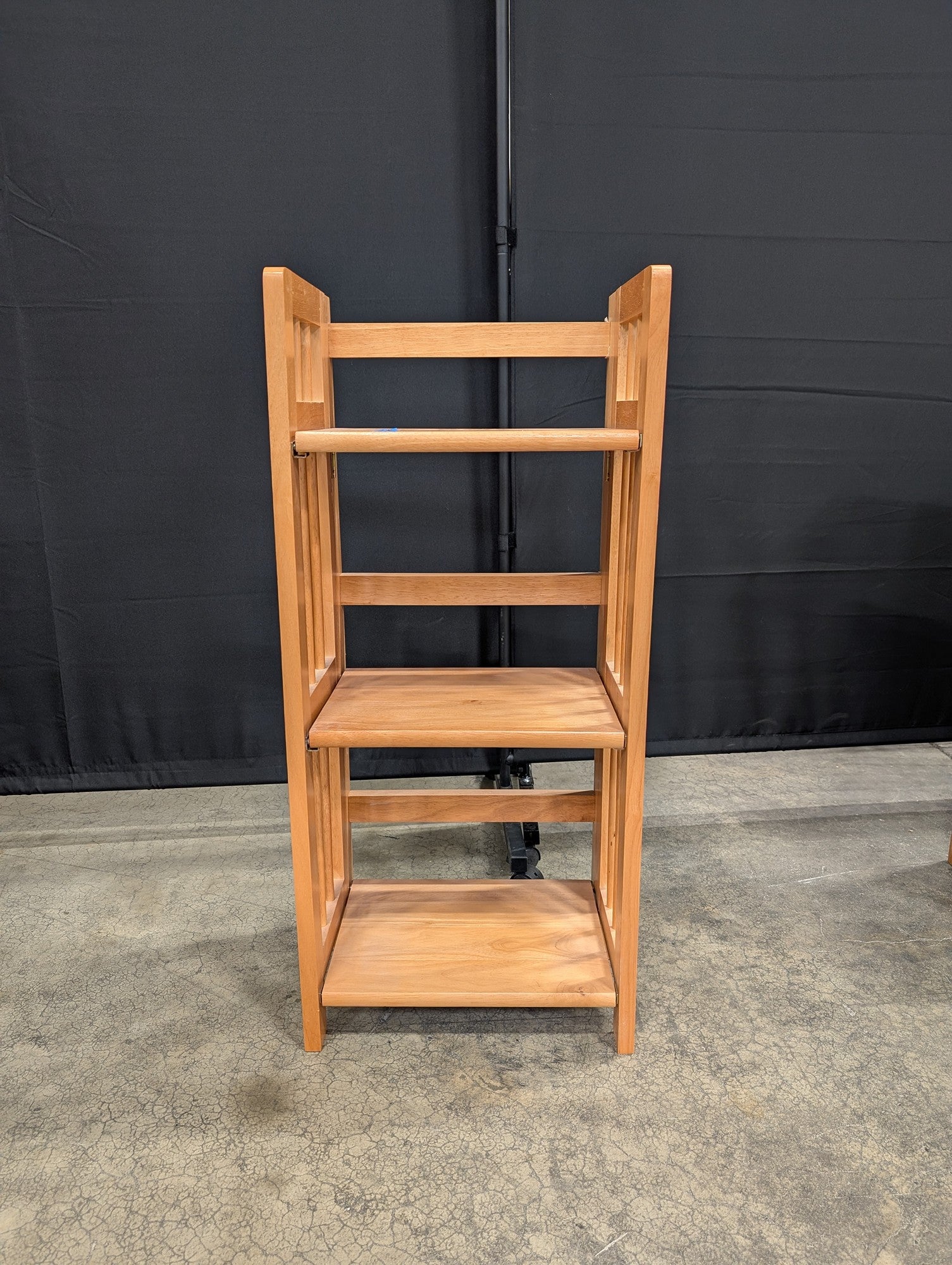 Light Wood Mission Style Three-Shelf Bookcase