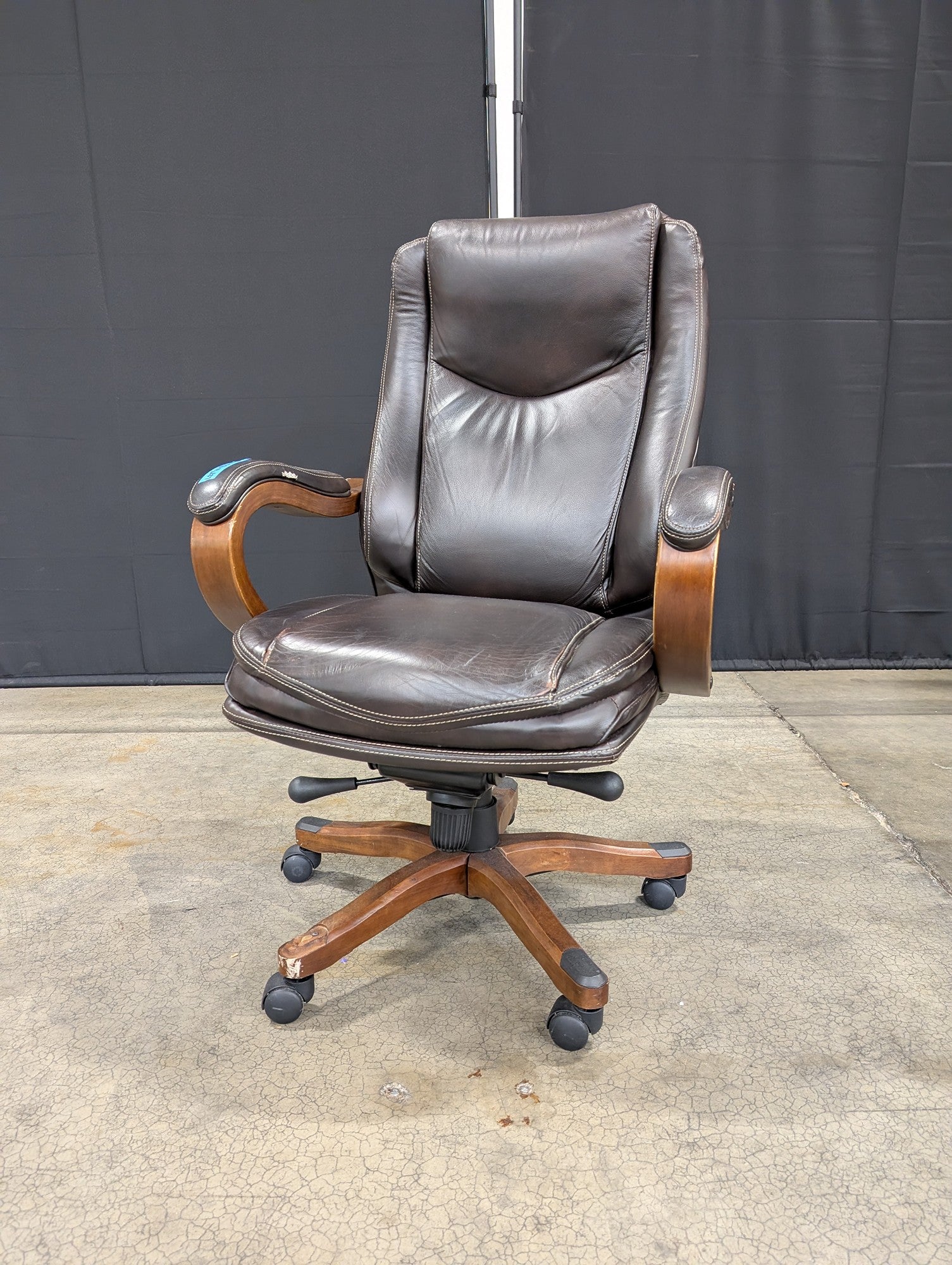 Dark Brown Thomasville Executive Office Chair with Wood Accents