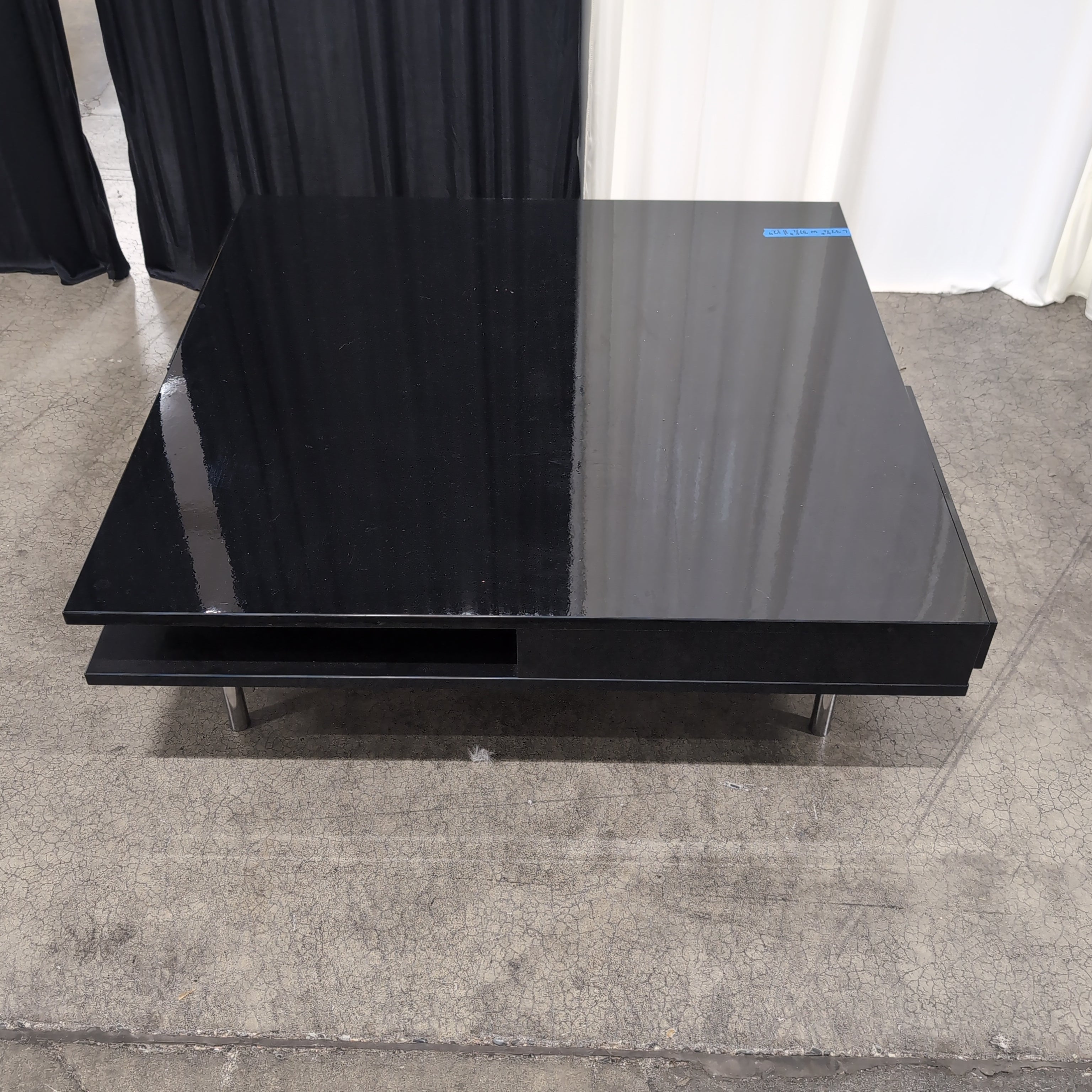 Modern Black Glossy Coffee Table with Metal Legs