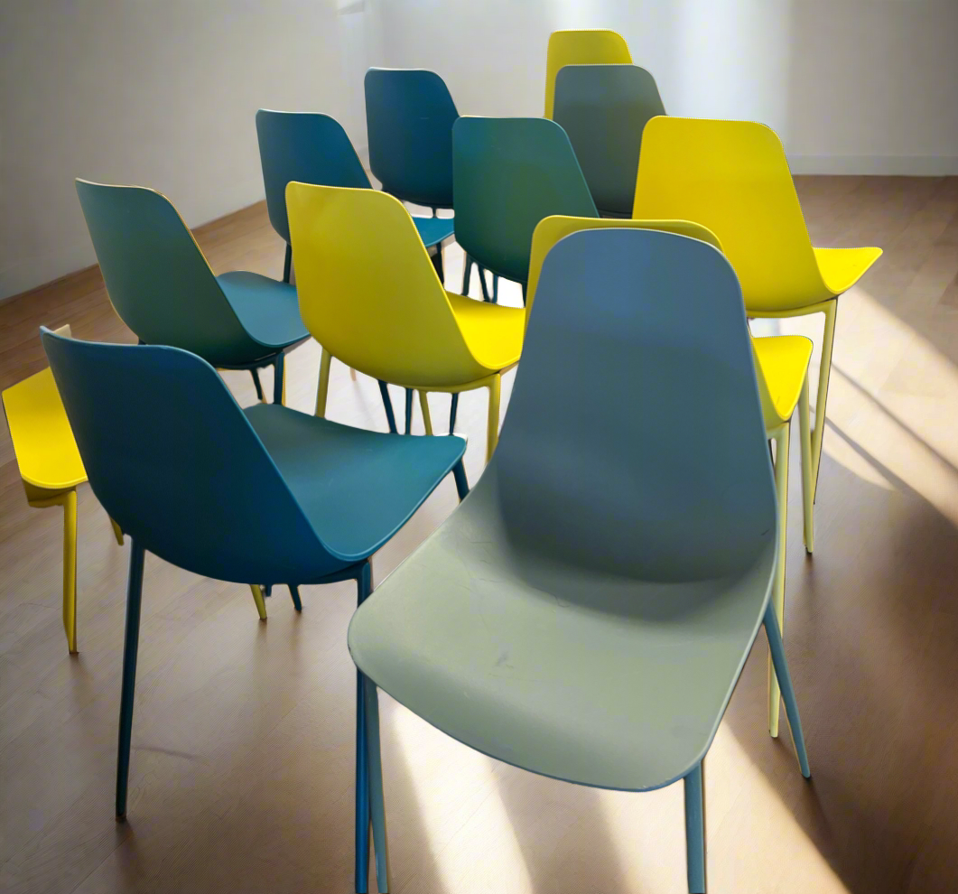 Poly and Bark: Isla Dining Chair