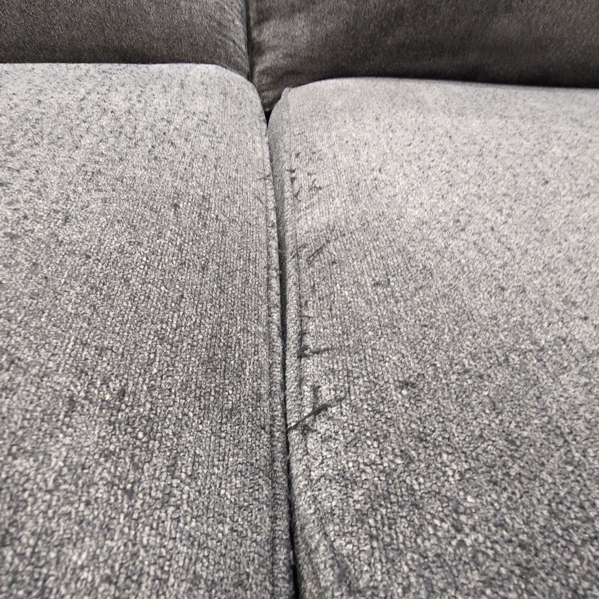 Contemporary Dark Grey L-Shaped Sectional Couch in Fabric