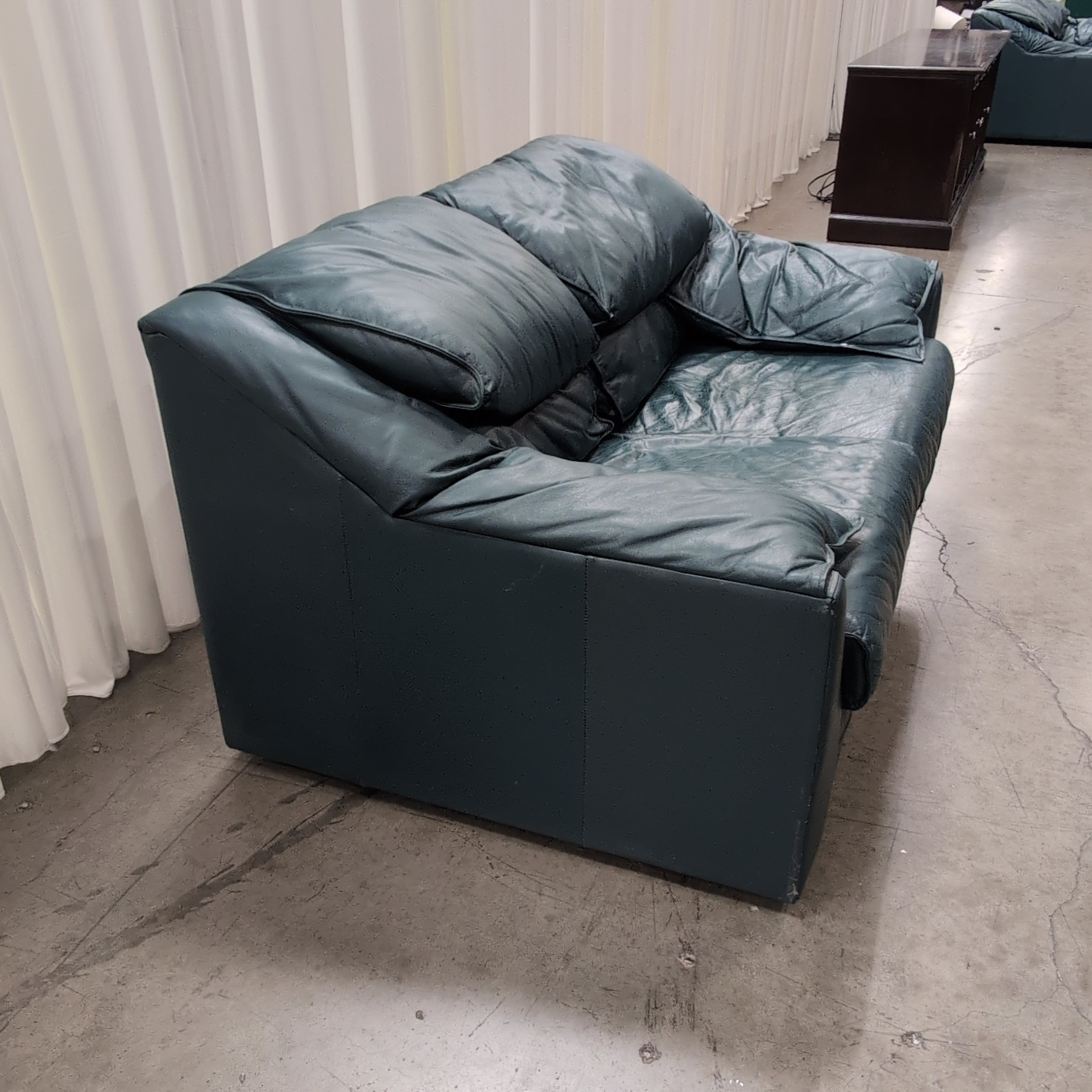 Deep Green Padded Loveseat in Leather