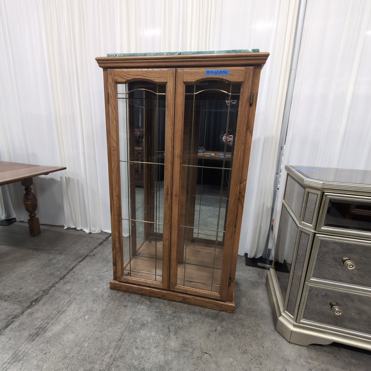 Oak Finish Display China Cabinet with Glass Doors