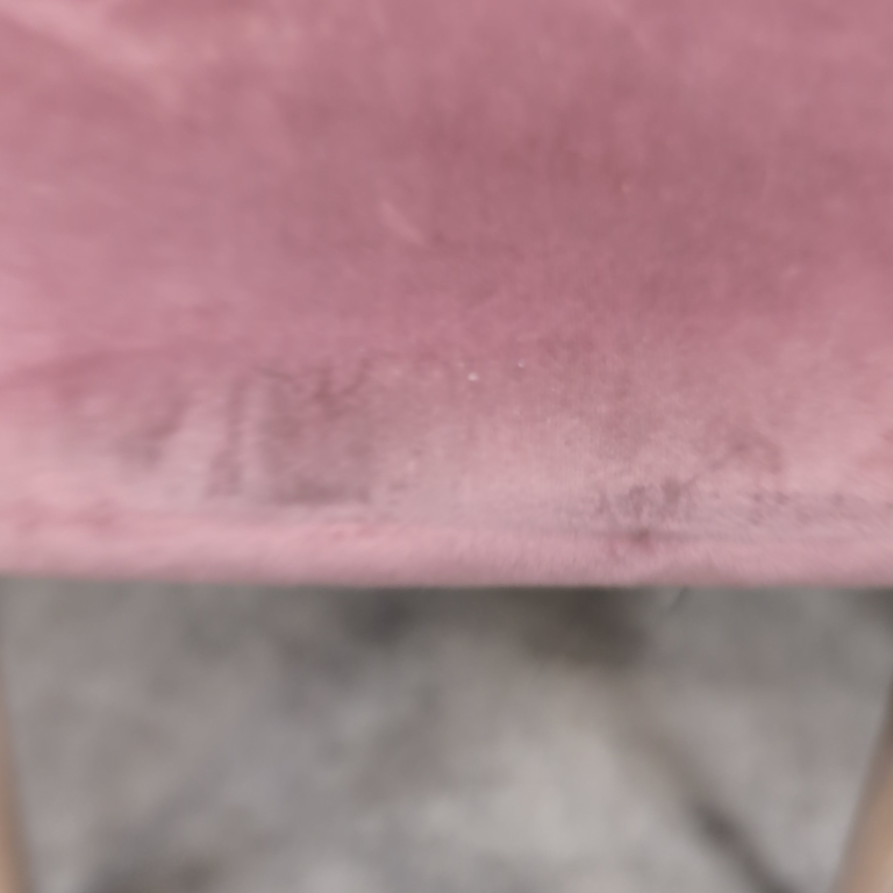 Set of Two Modern Pink Dining Chairs in Velvet