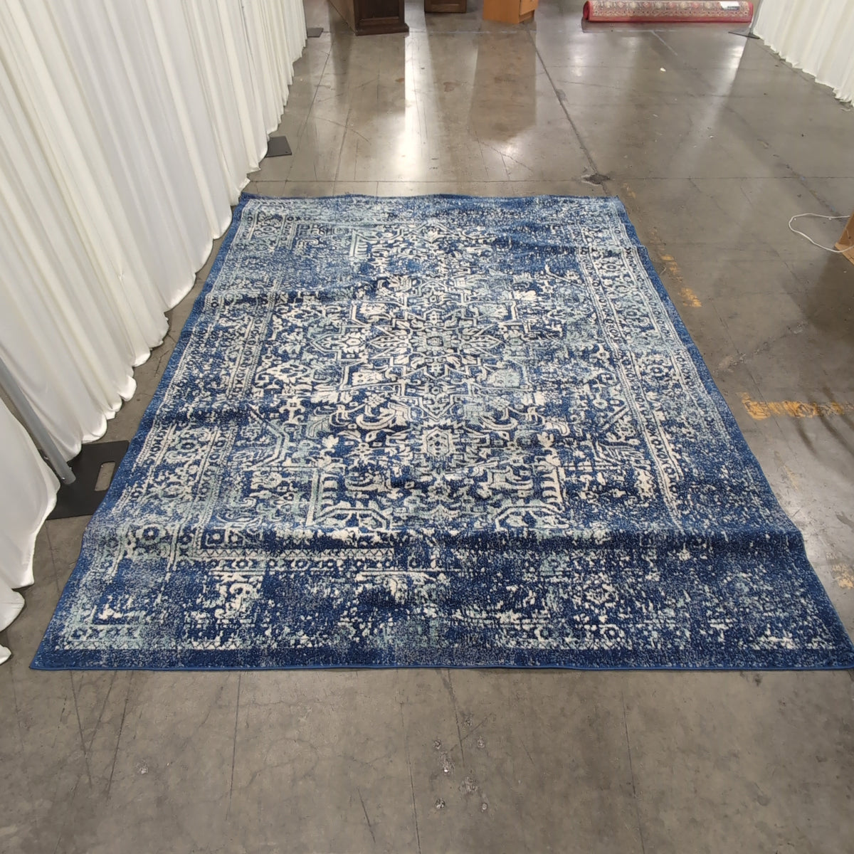 Light Blue Distressed Pattern Area Rug