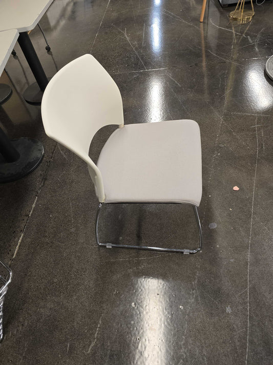 Teknion Volume Stacking Chair (Grey)