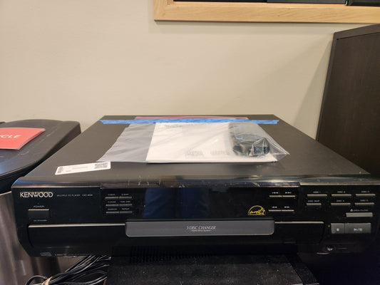 Kenwood Electronic Device with Remote