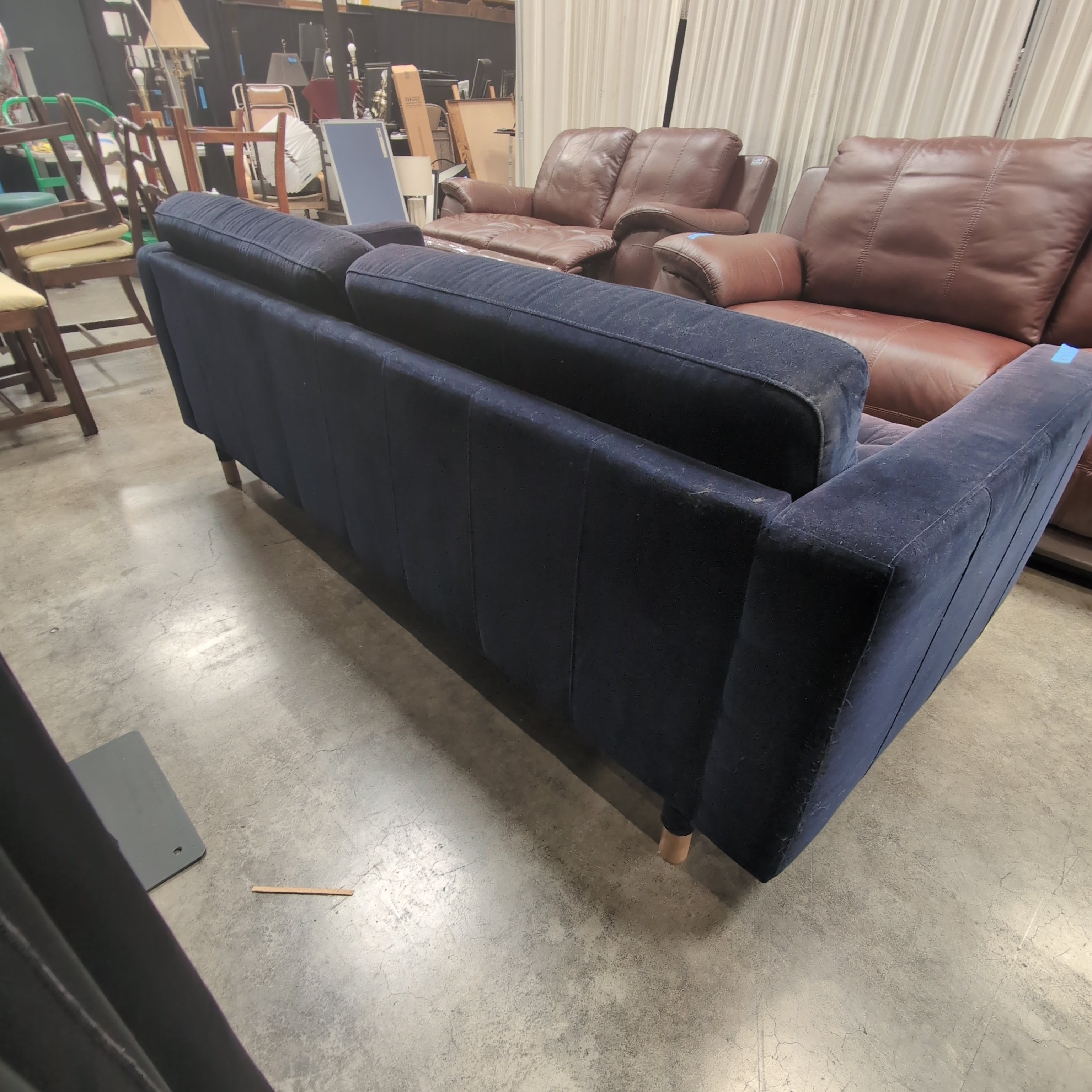 Dark Blue Tufted Three-Seat Couch in Velvet