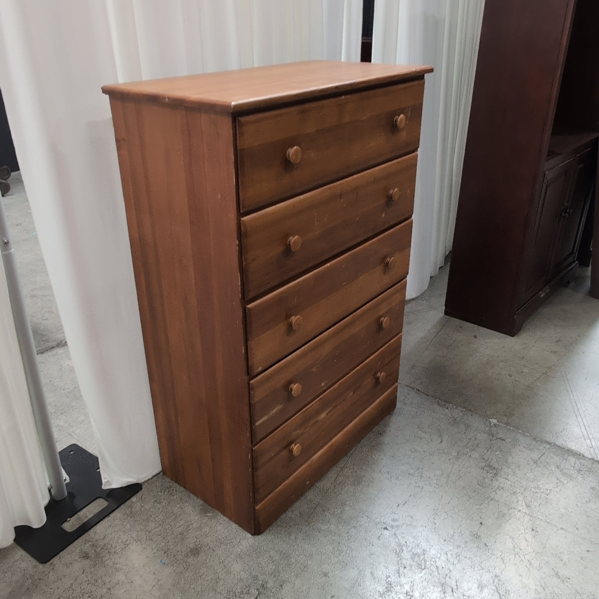 Traditional Five-Drawer Wood Dresser in Honey Tone