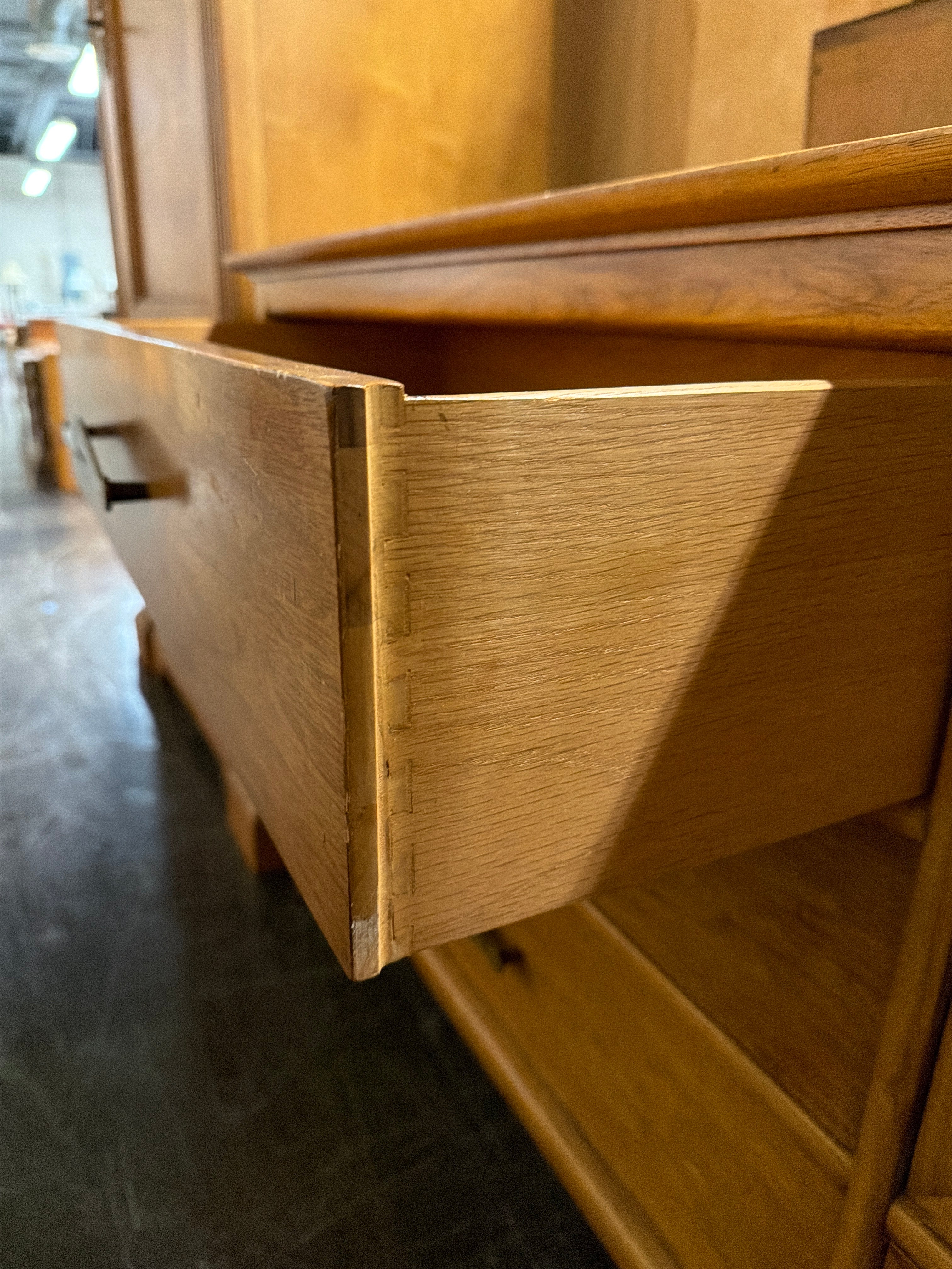 Sophisticate by TOMLINSON Six Drawer Dresser