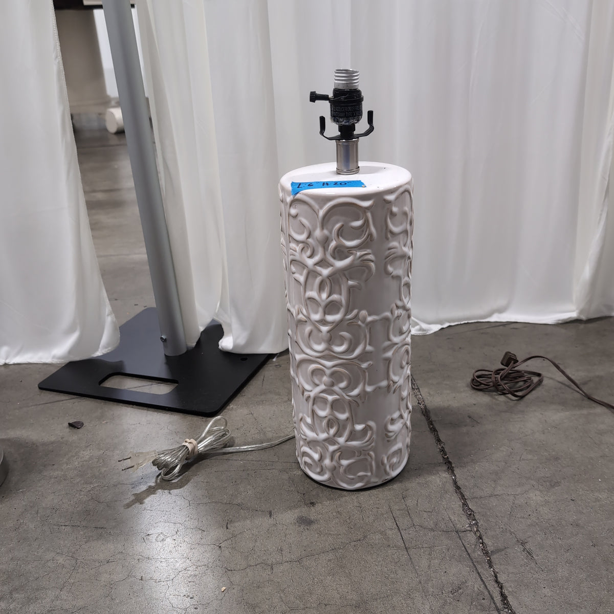 White Embossed Scrollwork Table Lamp in Ceramic