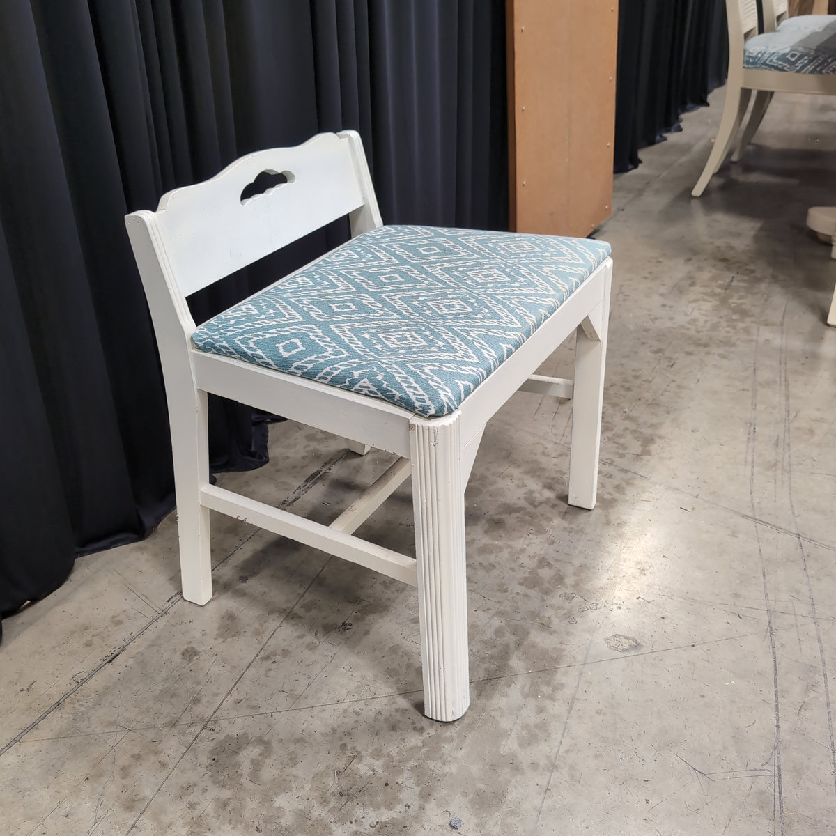White Wood Vanity Bench with Patterned Upholstery