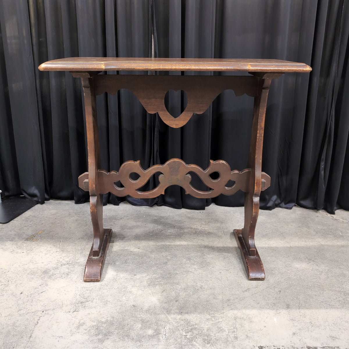 Traditional Carved Scrollwork Console Table in Dark Wood