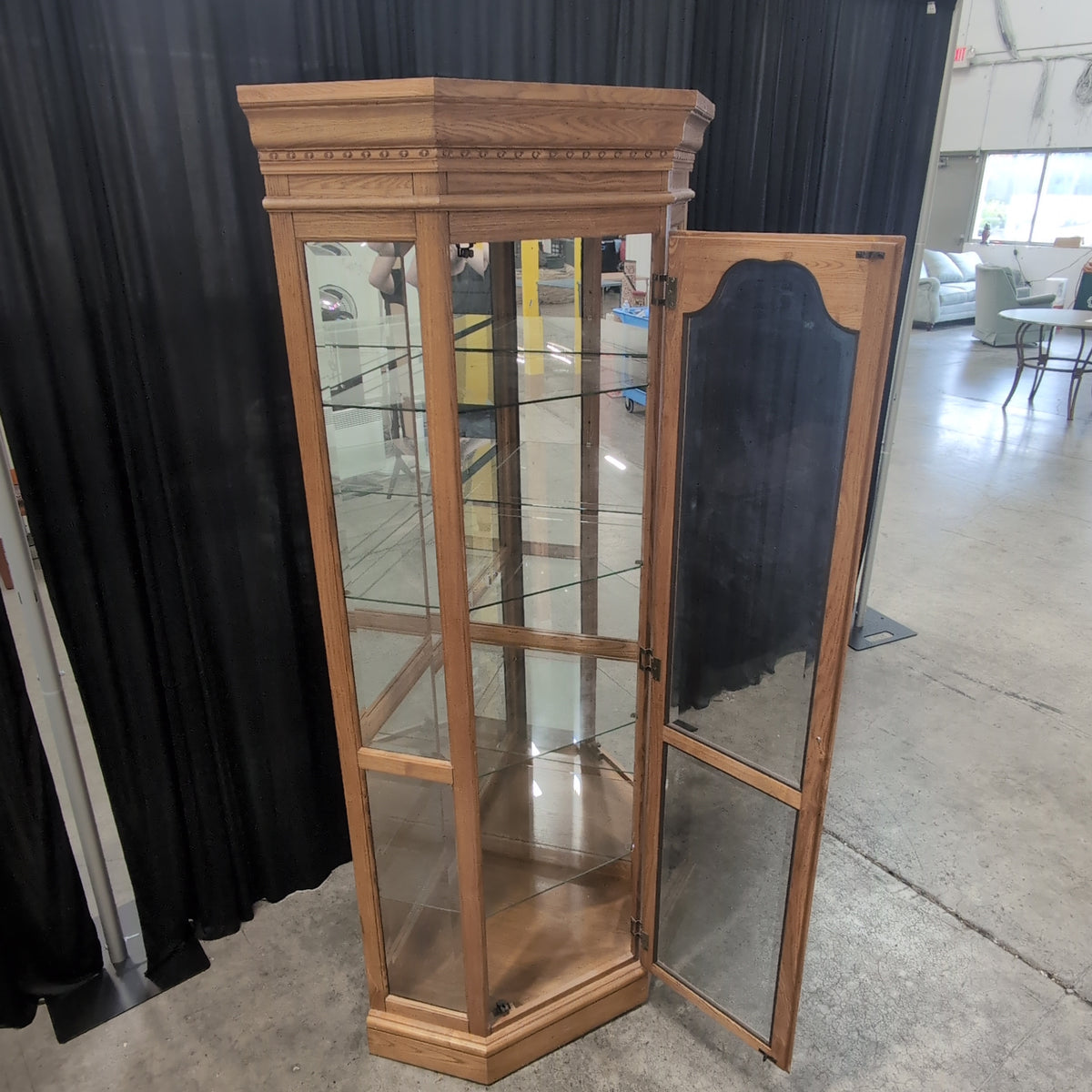 Traditional Light Wood China Cabinet with Curved Glass Door