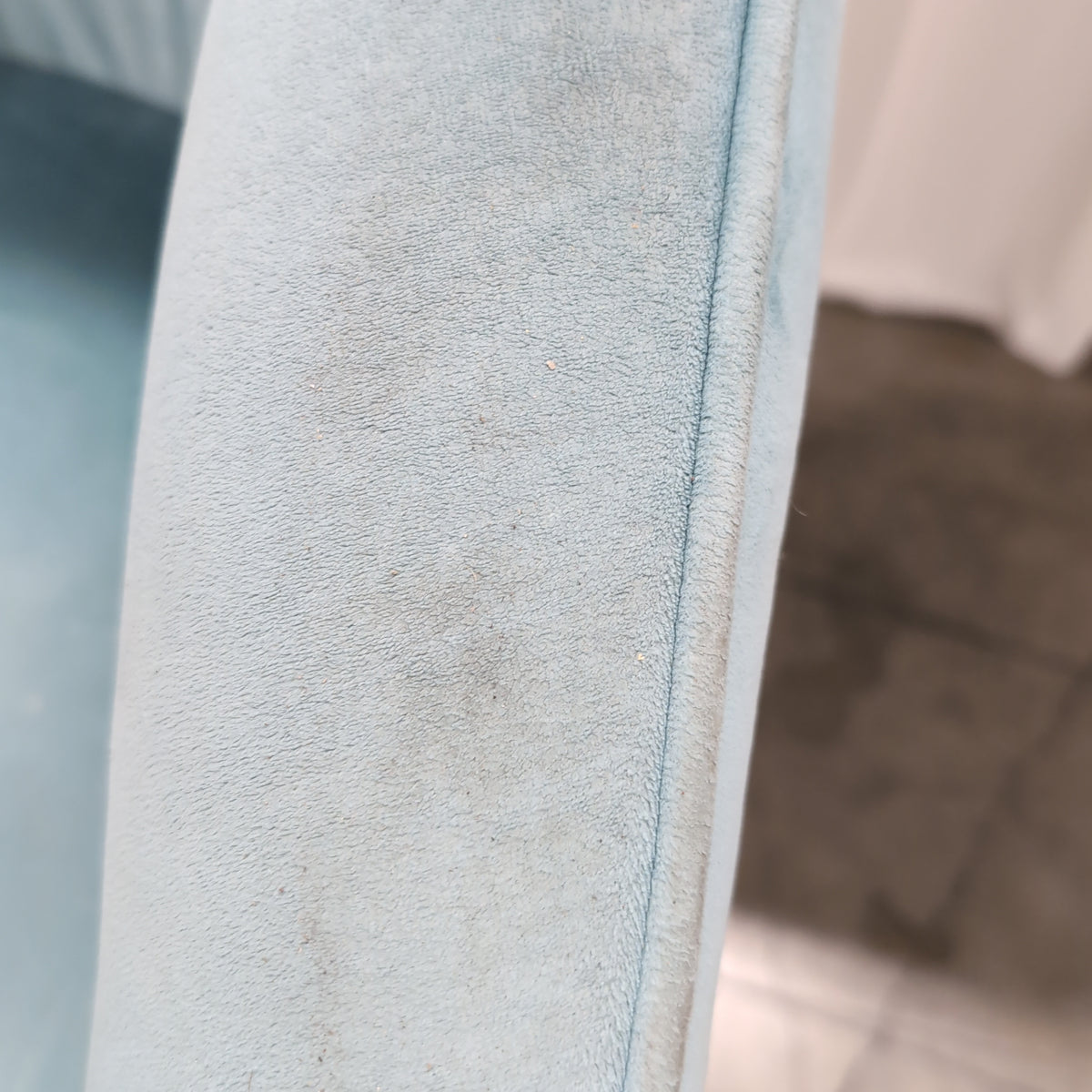 Light Blue Velvet Upholstered Accent Chair with Metal Legs