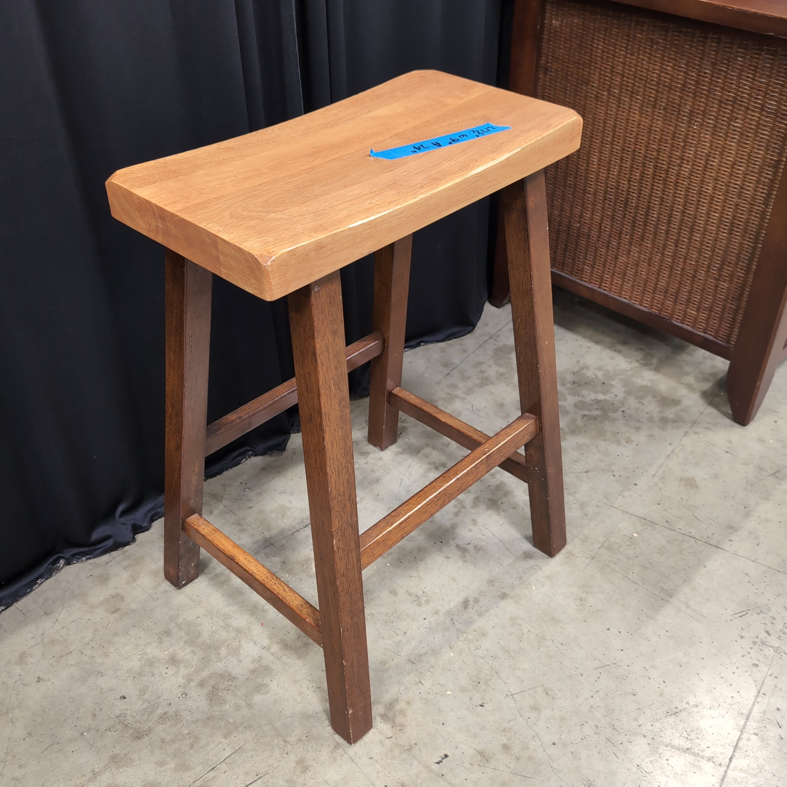 Two-Tone Wood Kitchen Stool