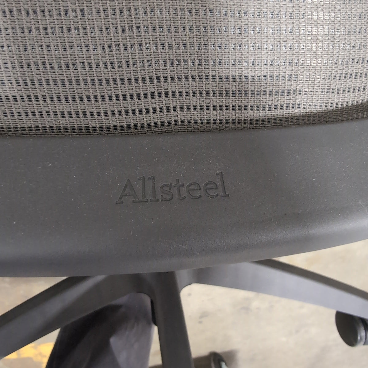 Gray Mesh Back Swivel Office Chair with Adjustable Arms