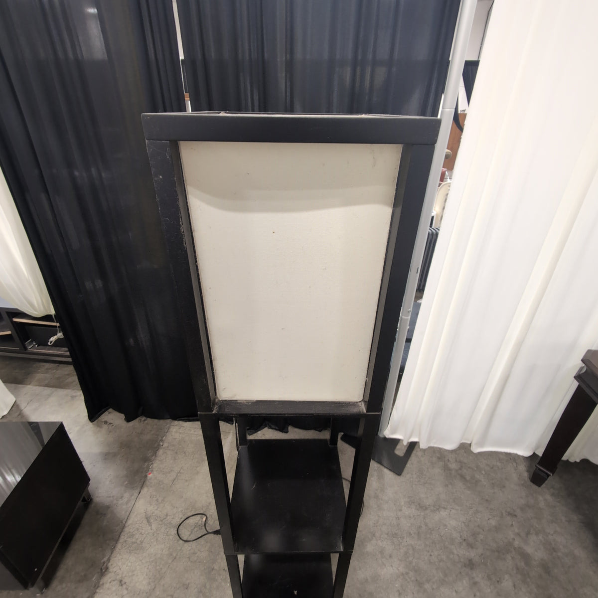 Black Metal Floor Lamp with Integrated Shelves