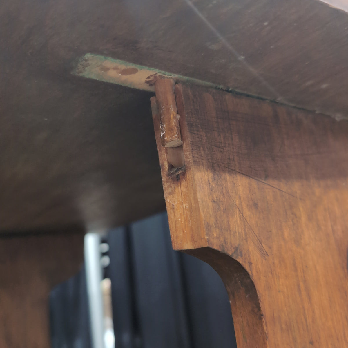 Brown Wood End Table with Magazine Rack