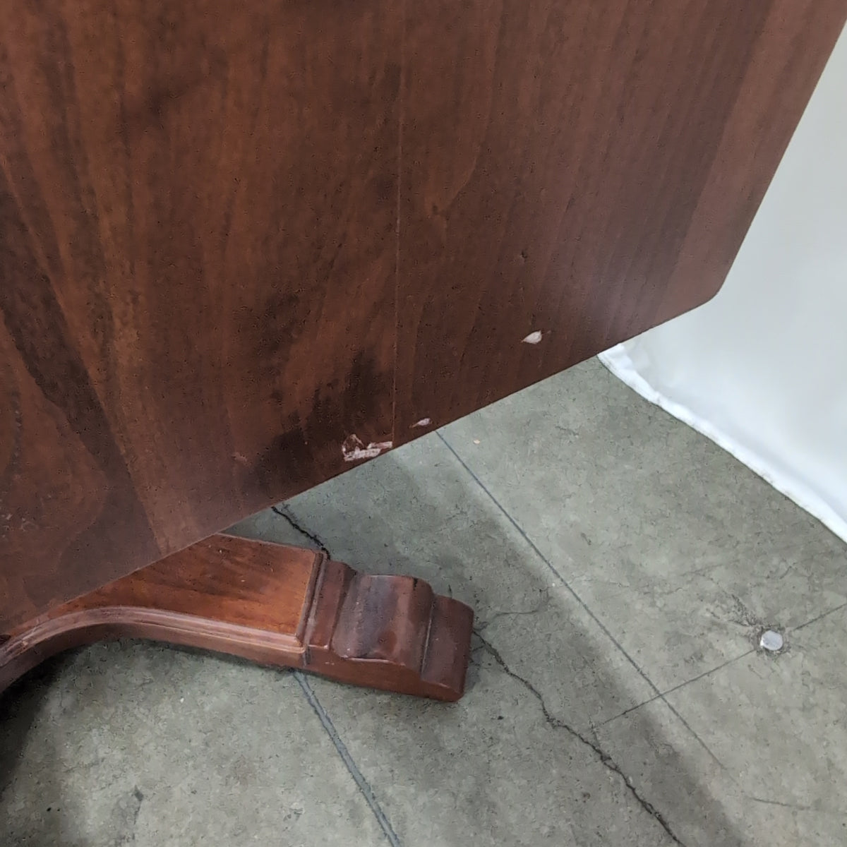 Cherry-Stained Wood Pedestal End Table