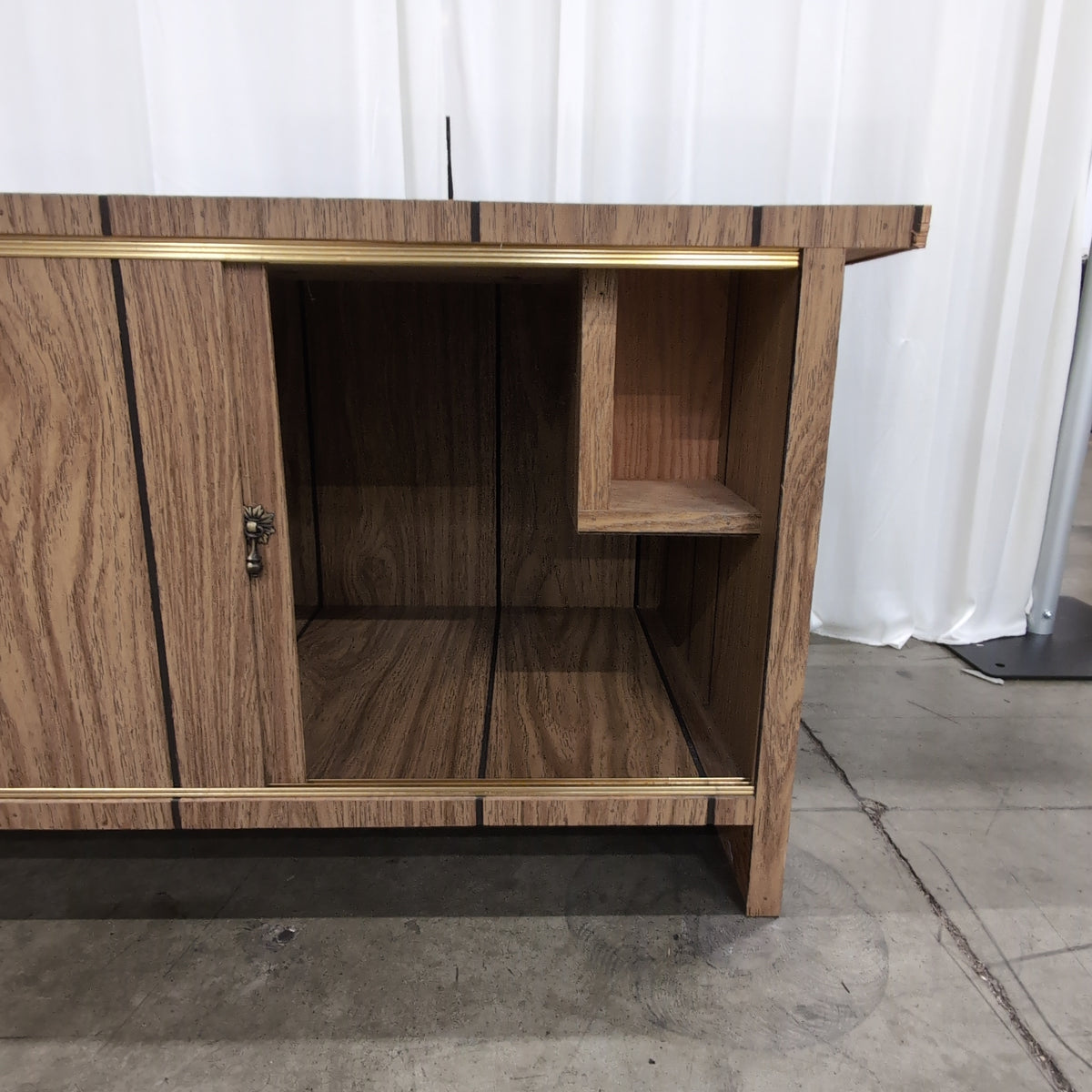 Plank Design Wood-Look TV Stand with Brass Accents