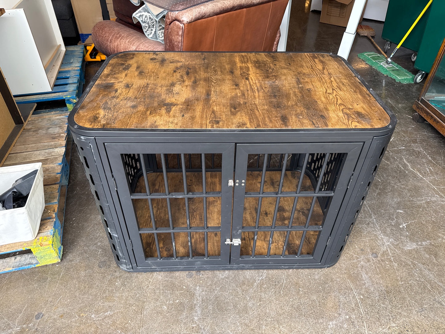Industrial Design Dog Cage
