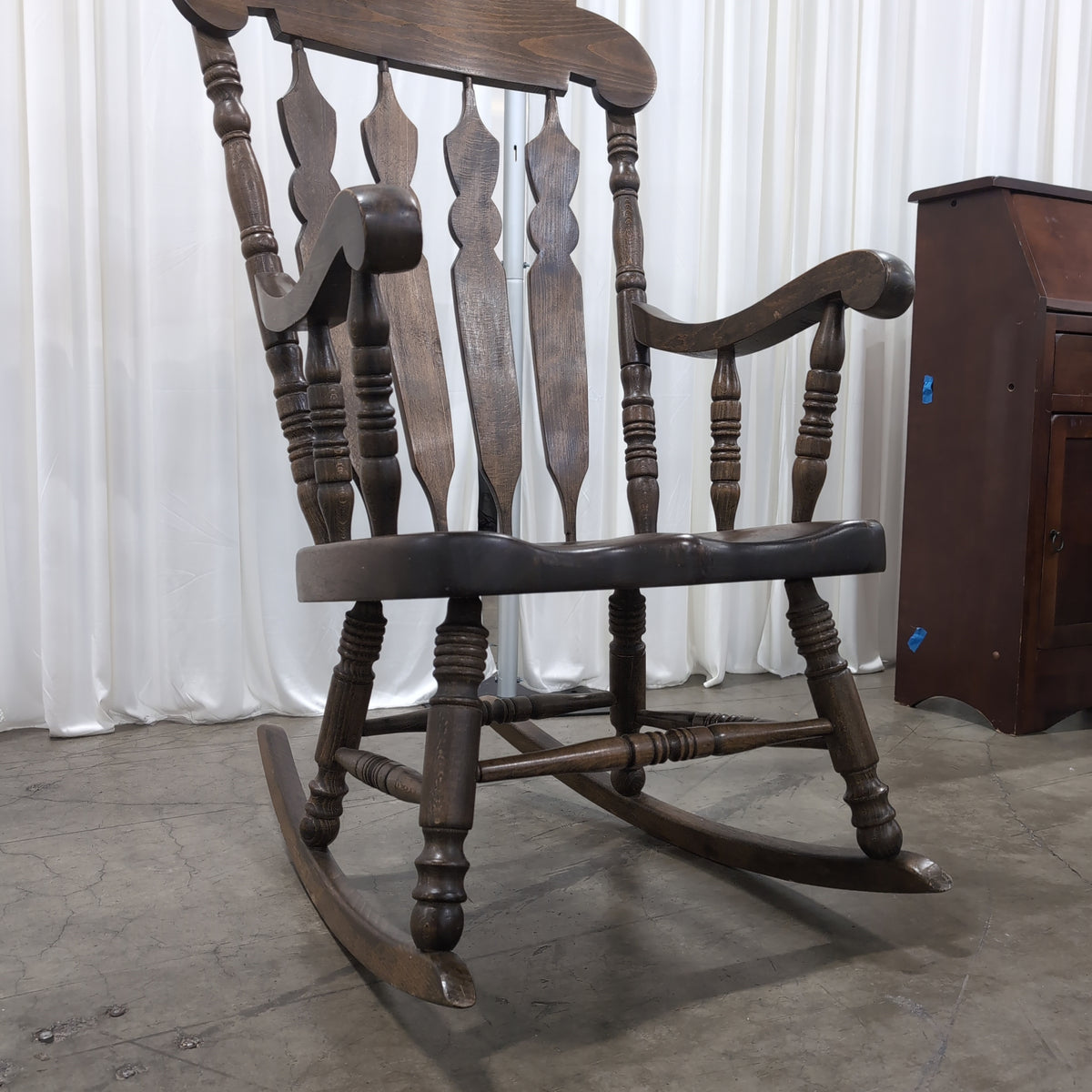 Traditional Dark Wood Windsor Chair with Spindle Back