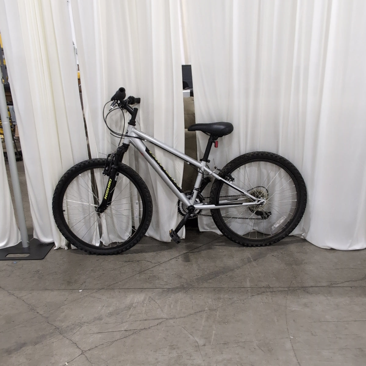 Nishiki Pueblo 24 Silver Bicycle with Knobby Tires