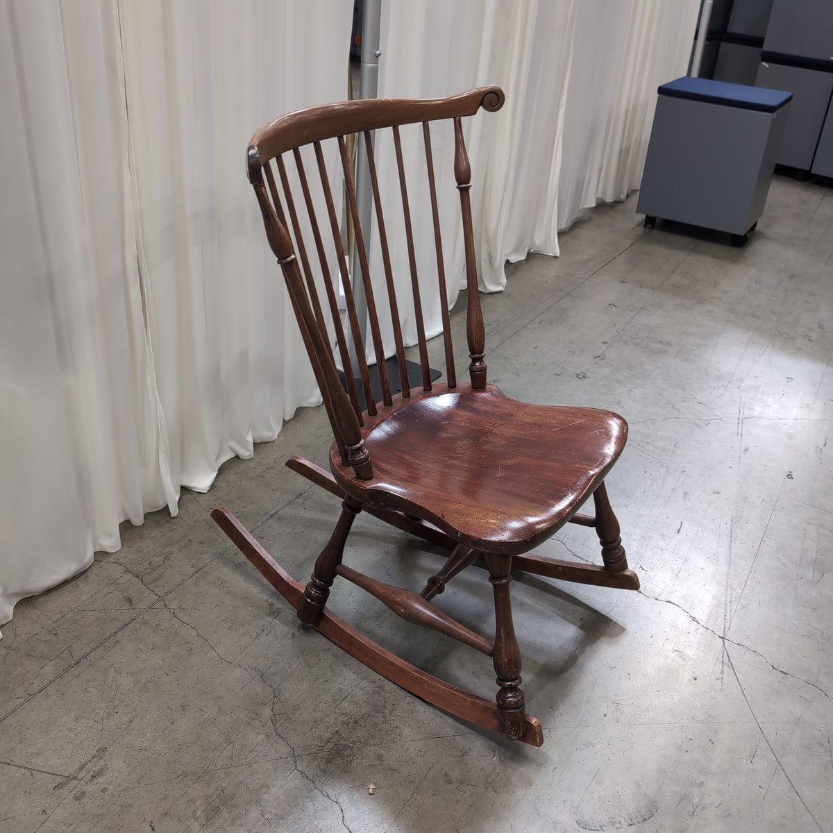 Windsor Style Spindle Back Rocking Chair in Dark Wood