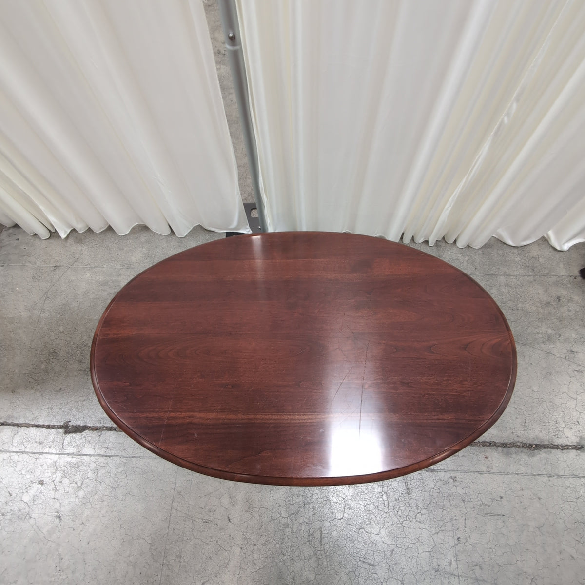Dark Cherry Oval Wood Coffee Table with Cabriole Legs