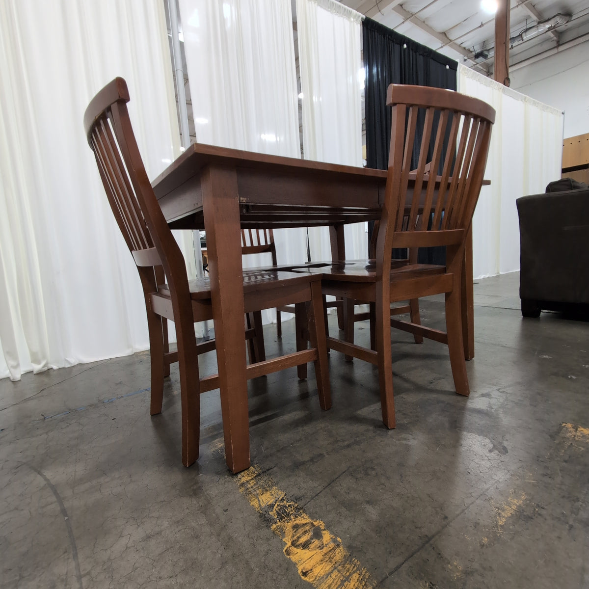Brown Wood Dining Table and Four Chairs with Slatted Back Chairs