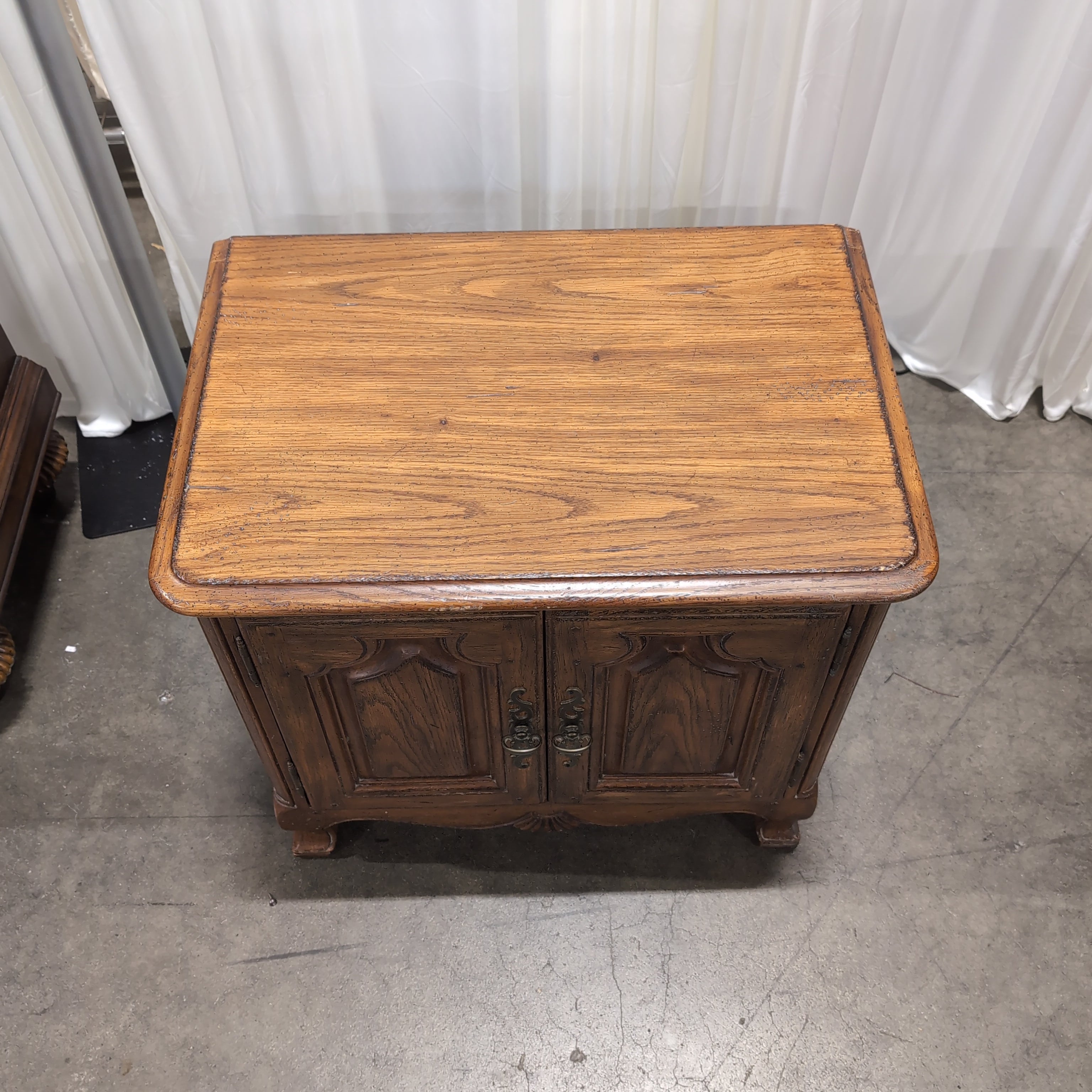 Heritage Traditional Dark Wood Two-Door Nightstand with Ornate Hardware