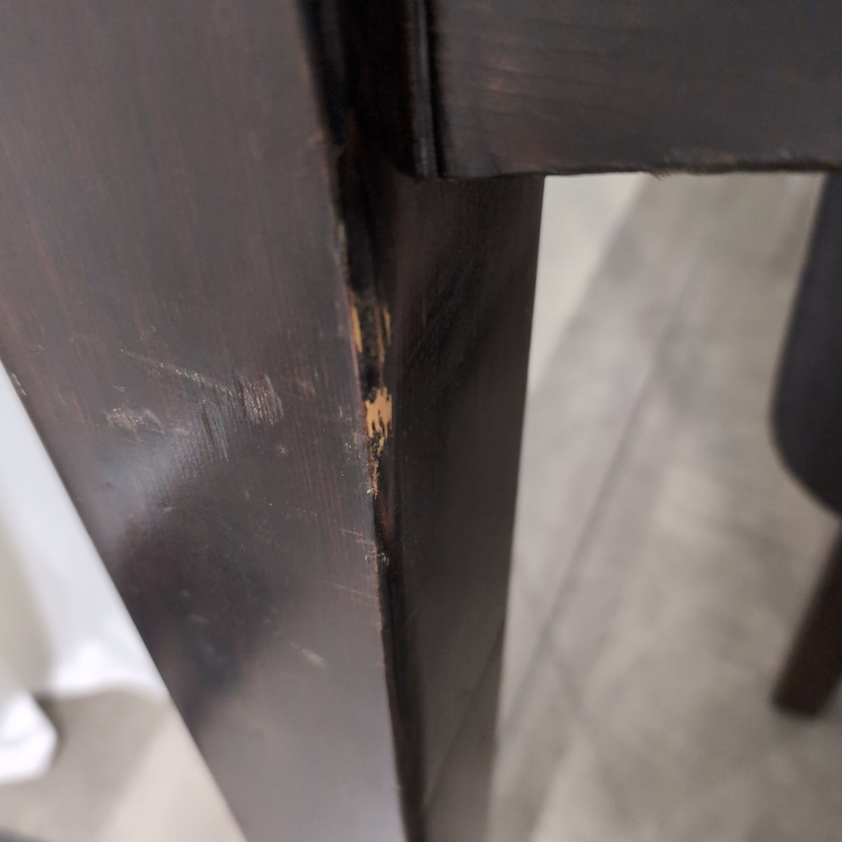 Dark Stained Wood Dining Table with Extension Mechanism