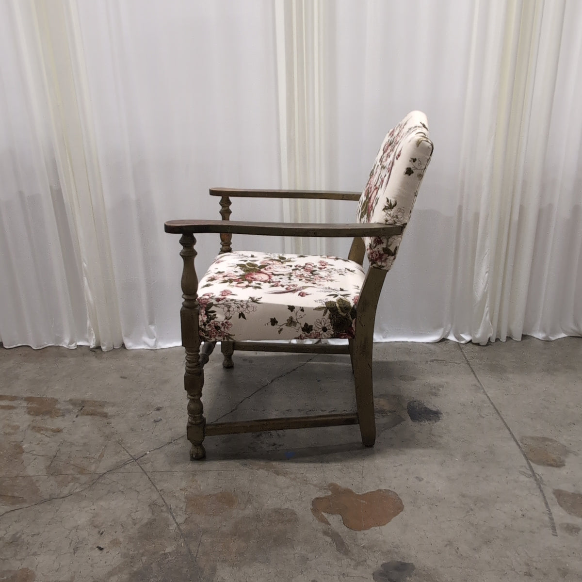 Cottage Style Floral Upholstered Armchair