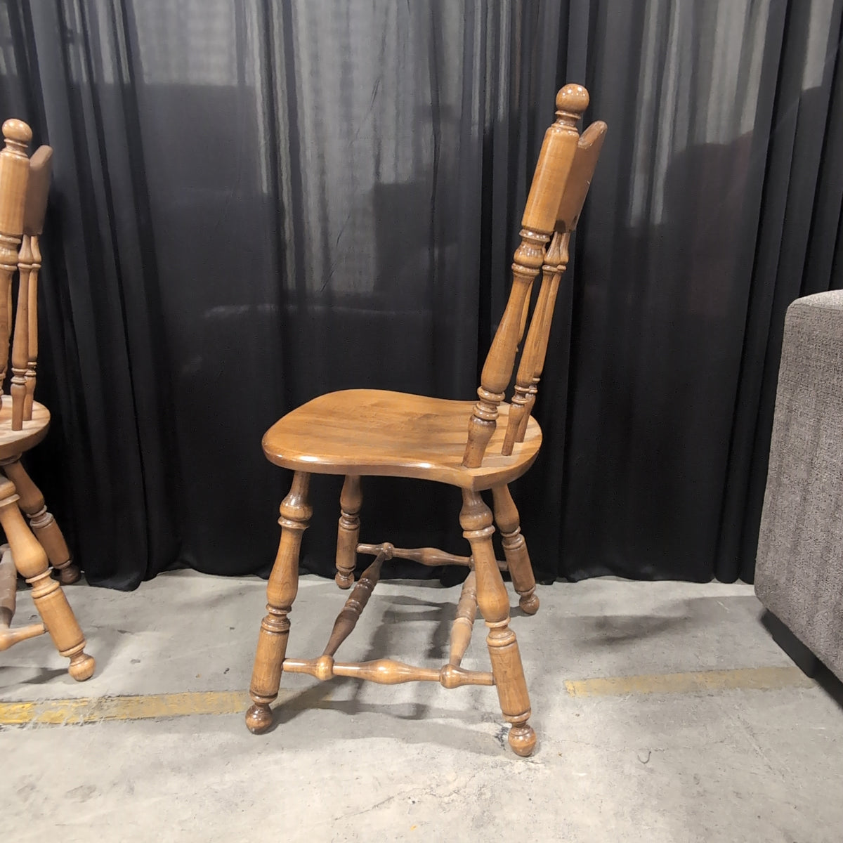 Light Wood Drop Leaf Dining Table and Six Chairs