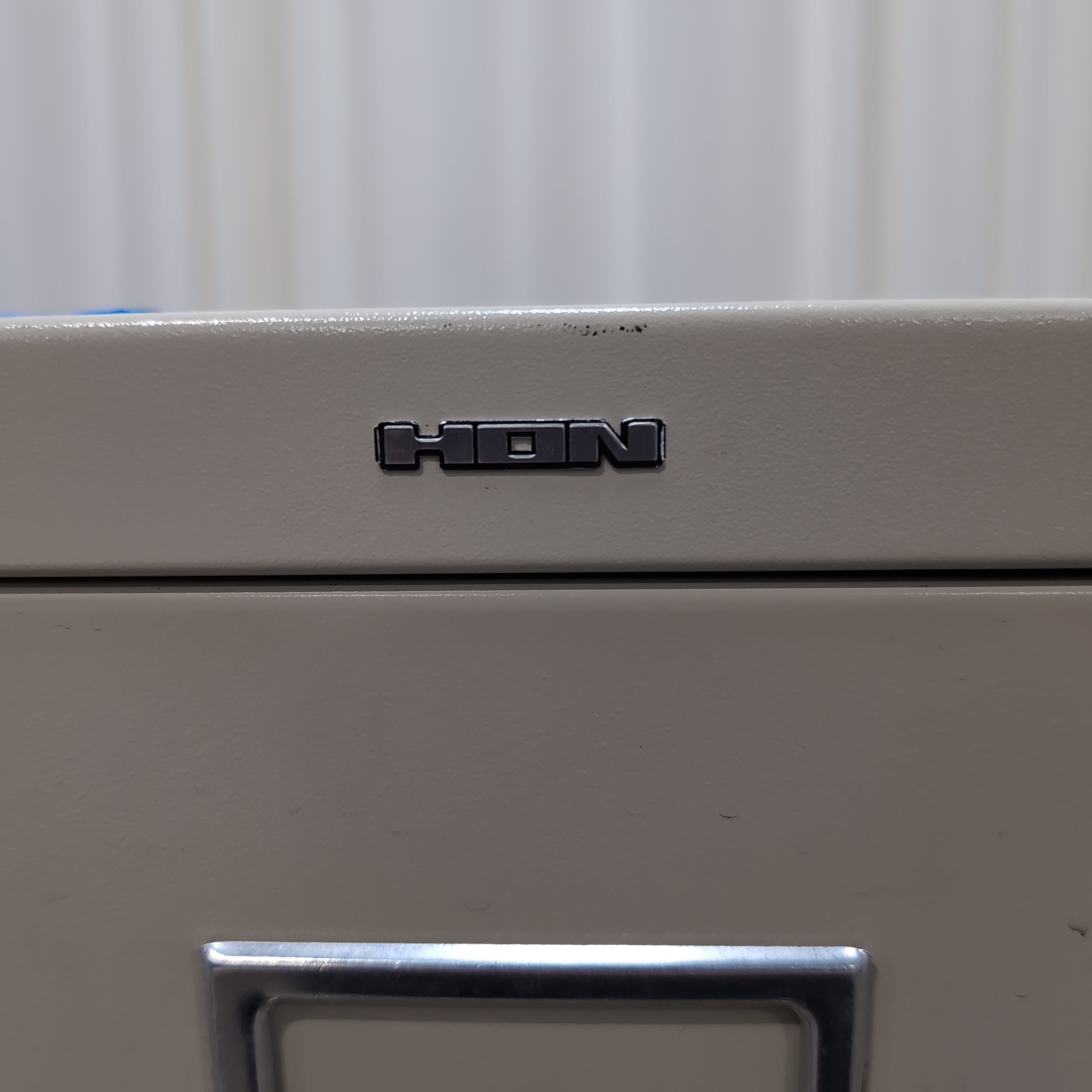 HON Grey Four-Drawer Filing Cabinet in Metal
