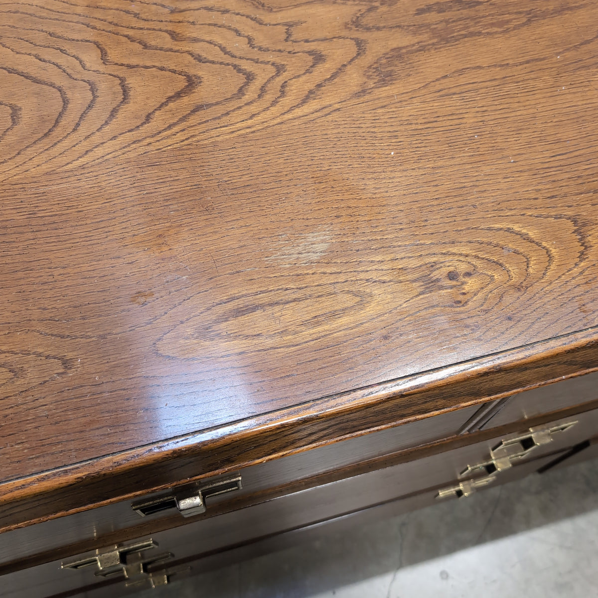 Traditional Brown Wood Dresser with Mirror