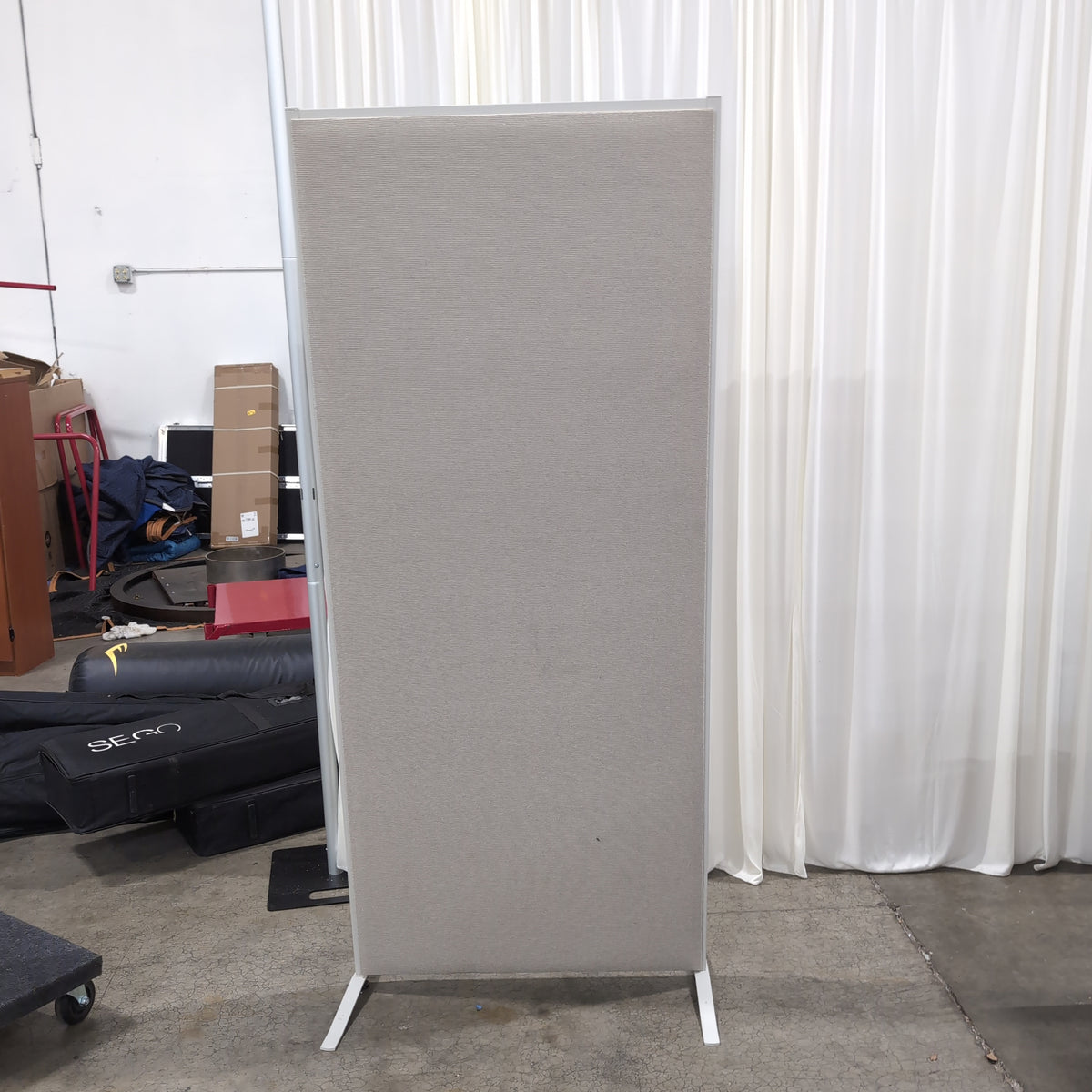 Grey Fabric Office Room Divider with White Metal Feet