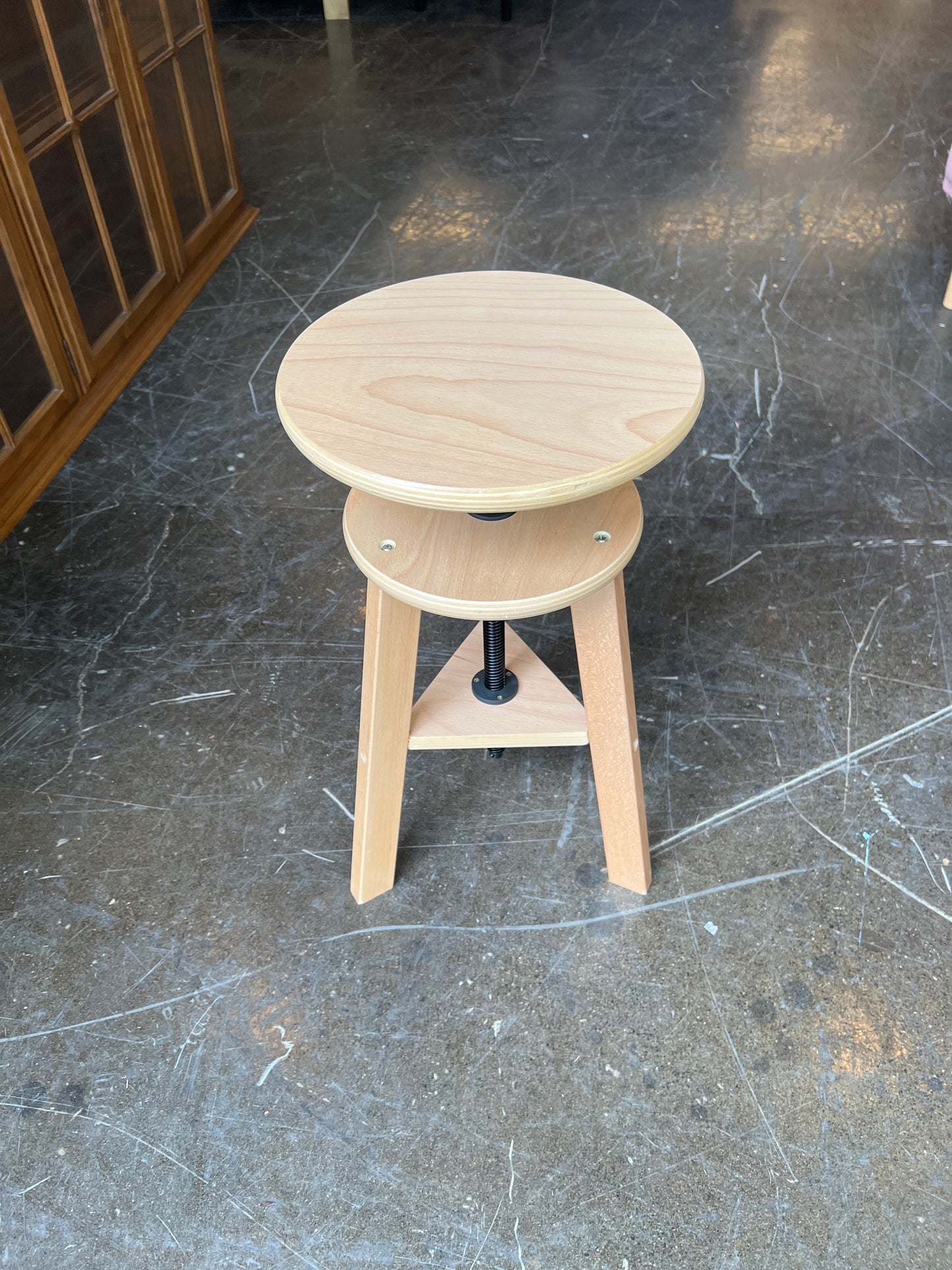 MEEDEN Wooden Drafting Stool with Adjustable Height-Natural-G-005
