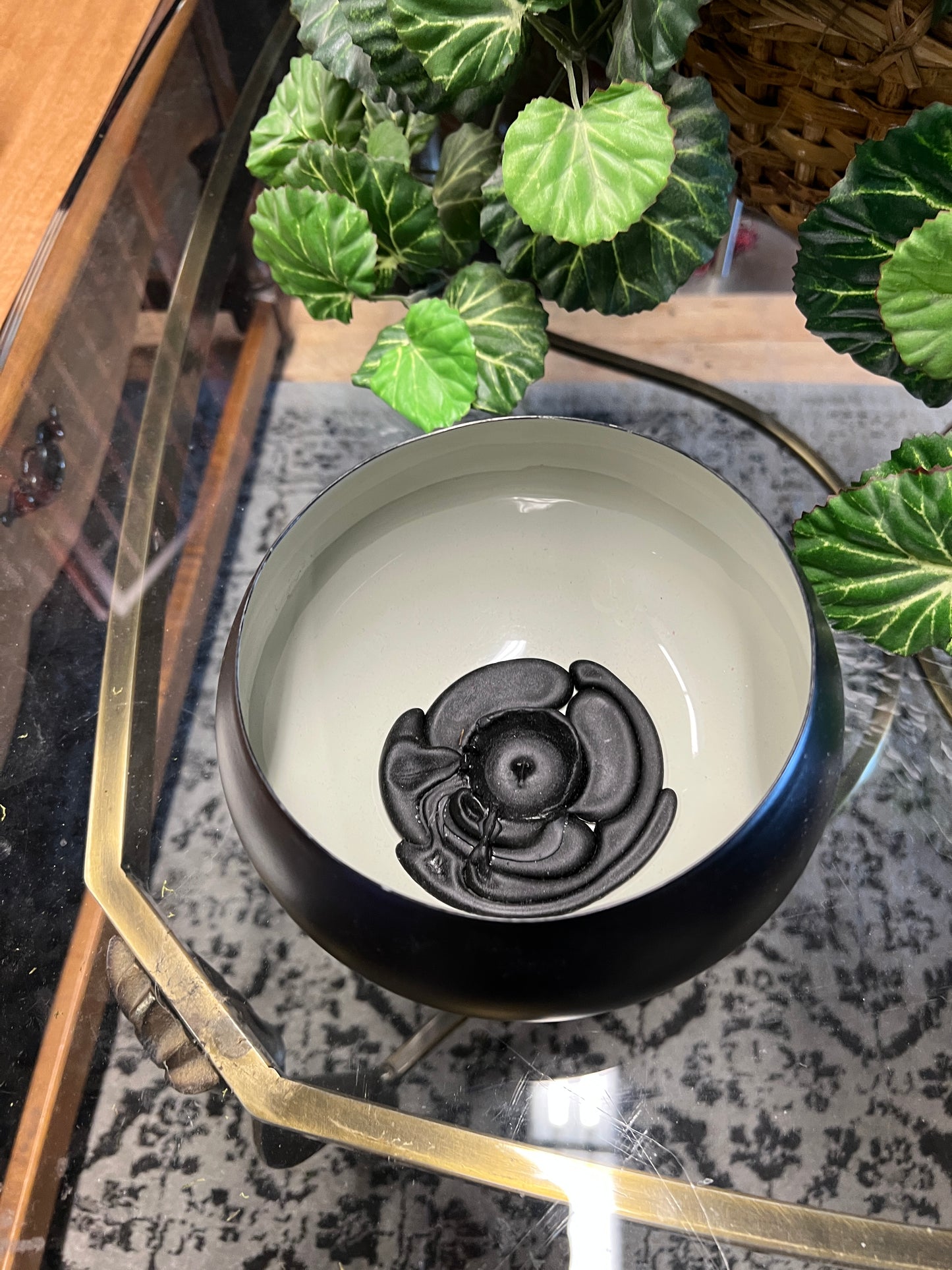 BoConcept Modern Frosted Glass Bowl – Black Exterior, Pale Green Interior