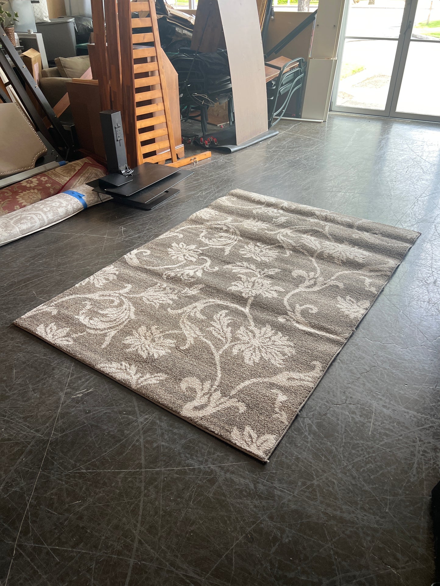 Gray Pattern Rug