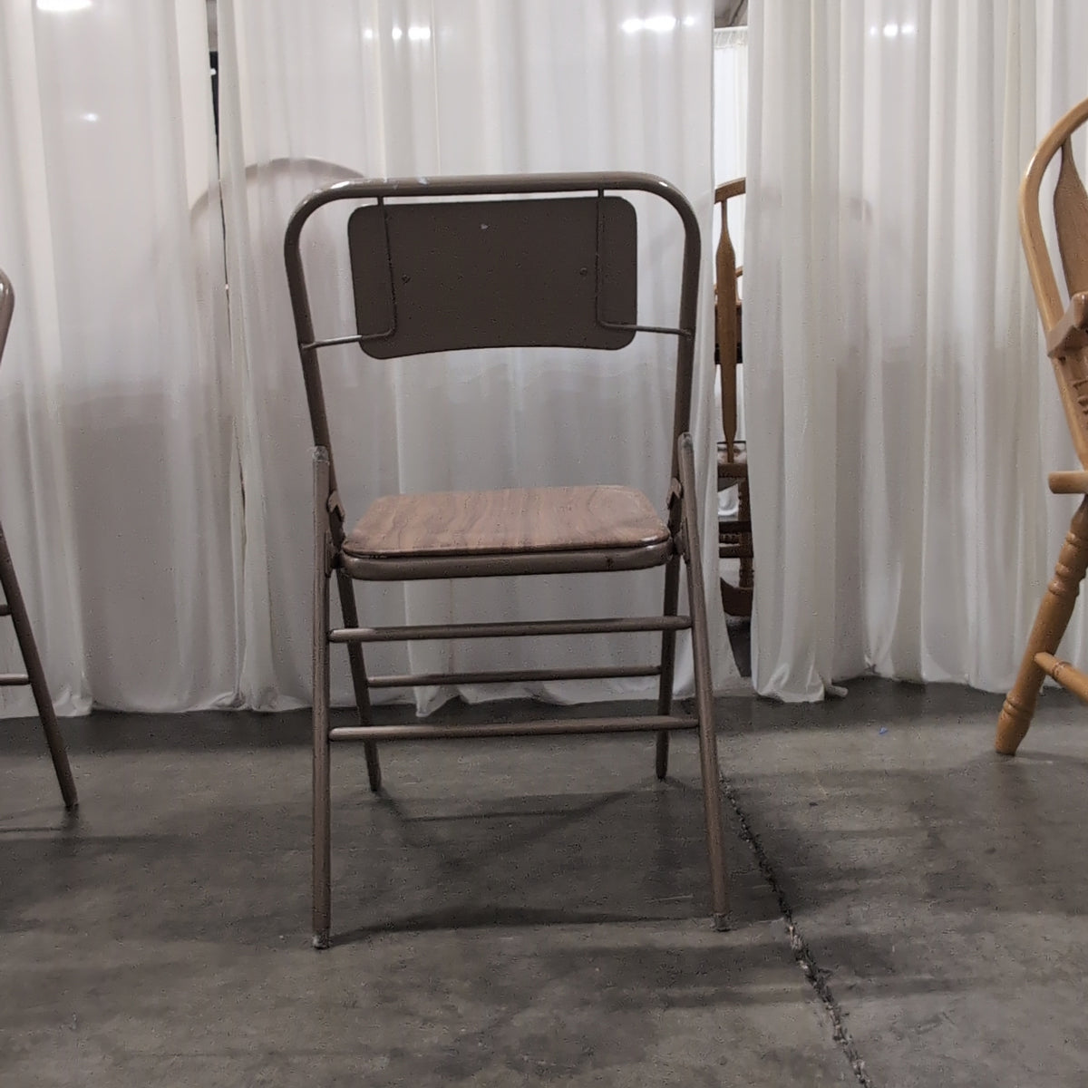 Set of Four Samsonite Brown Metal Frame Folding Chair with Wood Grain Seat