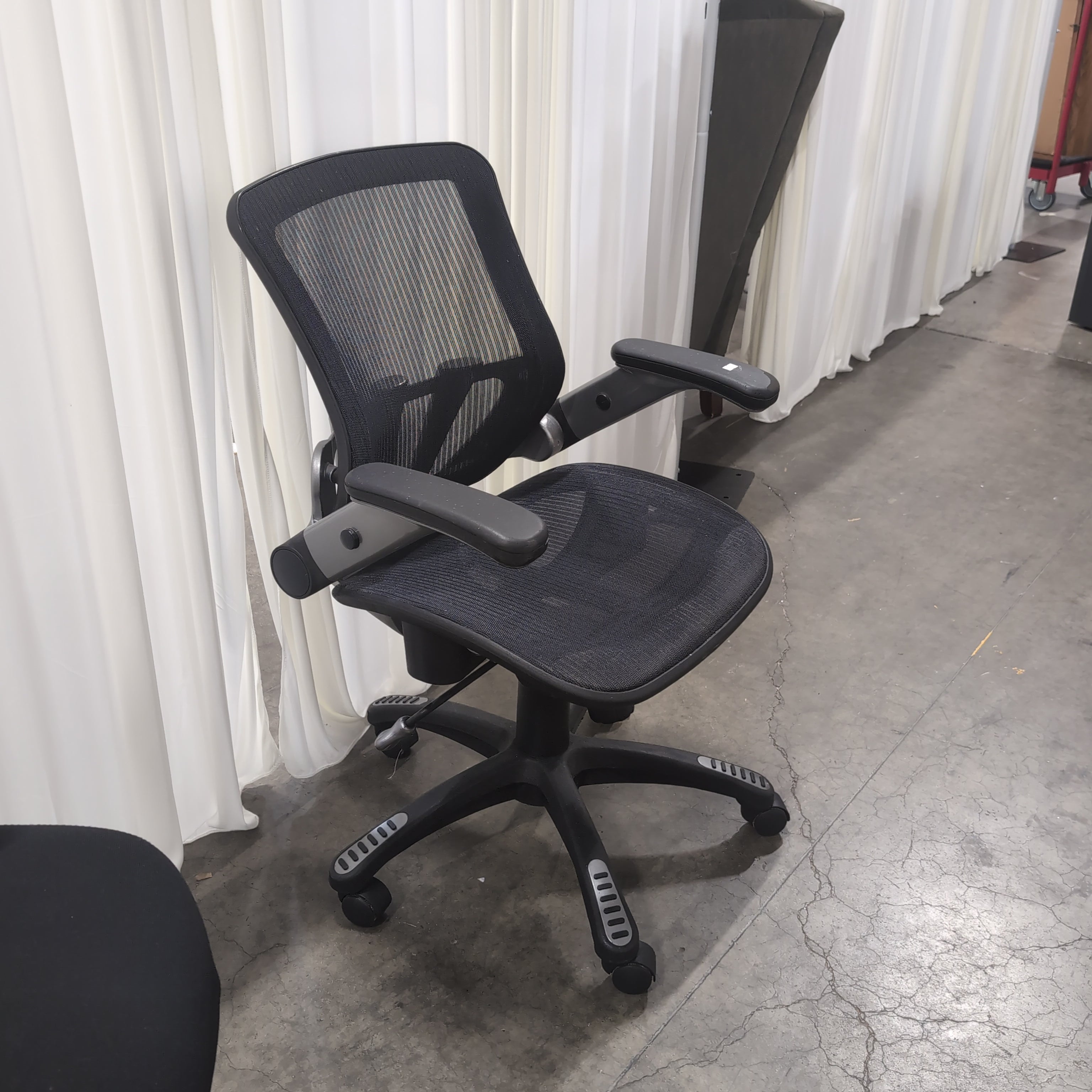 Black Mesh Rolling Office Chair with Adjustable Arms
