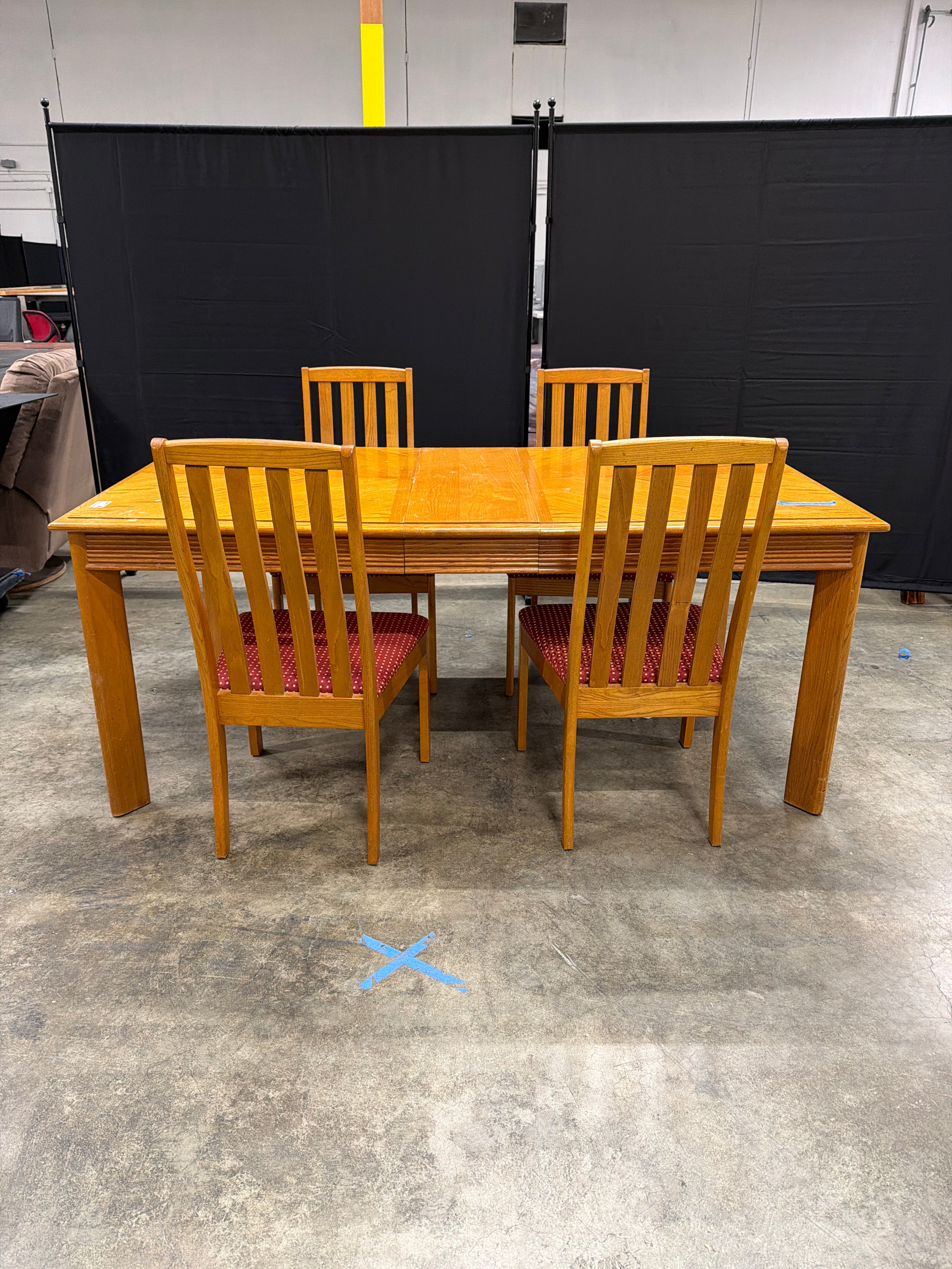 Sturdy Wooden Extendable Dining Set with Four Red Fabric Wooden Chairs