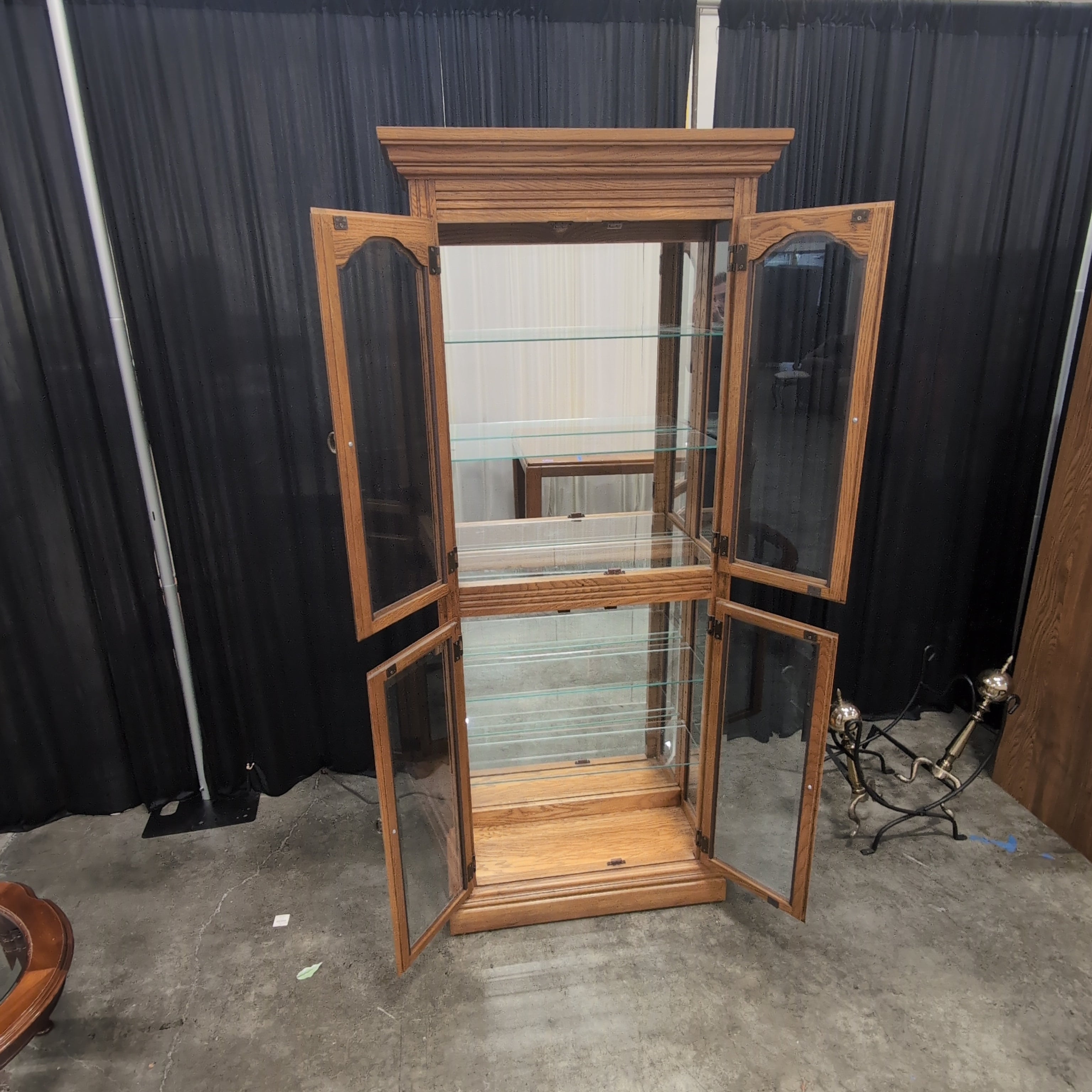 Traditional Medium Oak Wood China Cabinet with Ornate Hardware