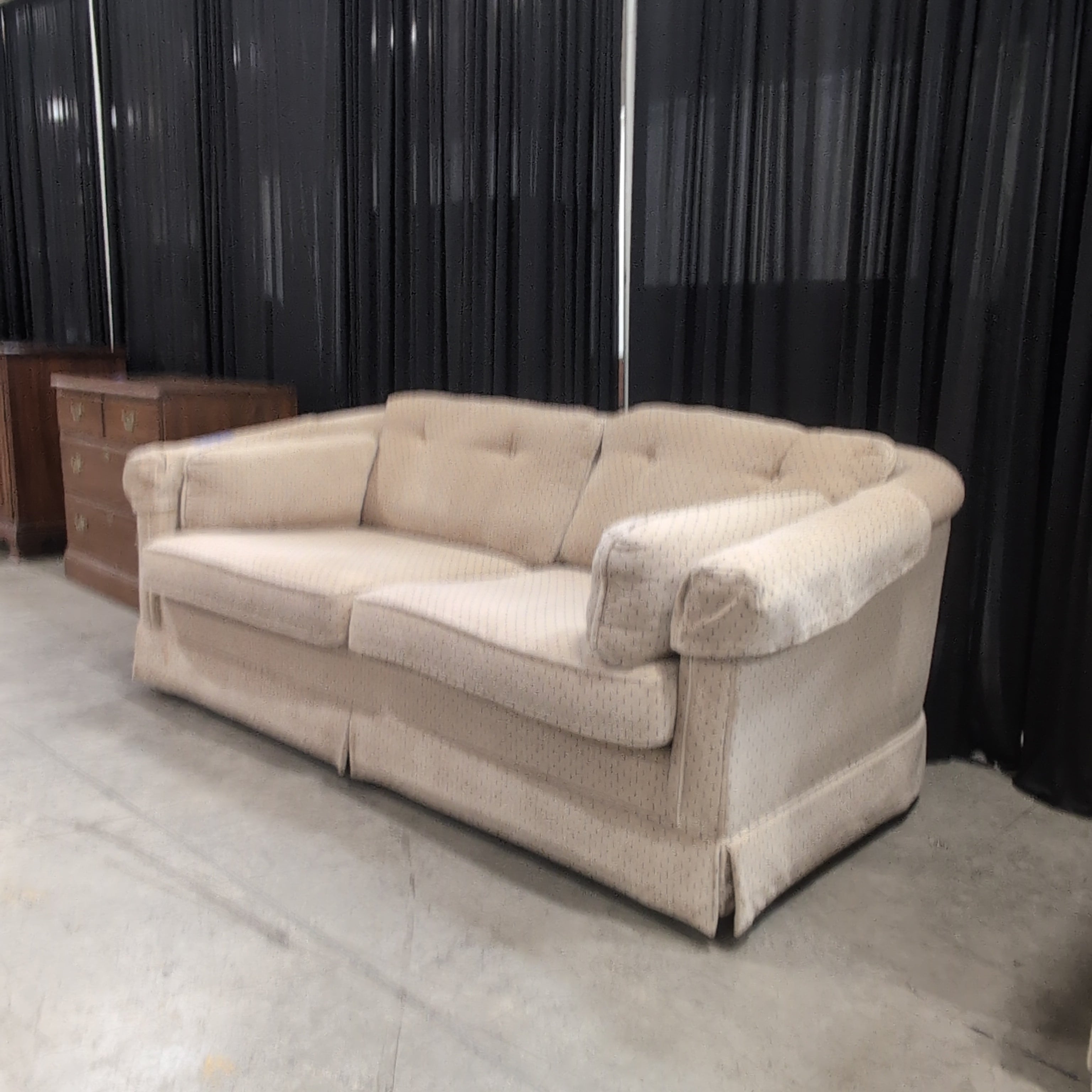 Beige Dotted Fabric Rolled Arm Couch with Button Tufting