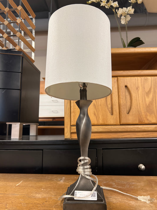 Metal Twist table lamp